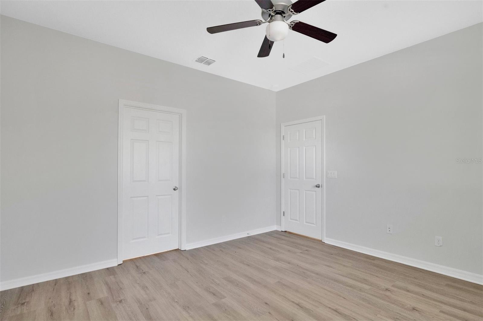 LAKE DENHAM ESTATES - Residential