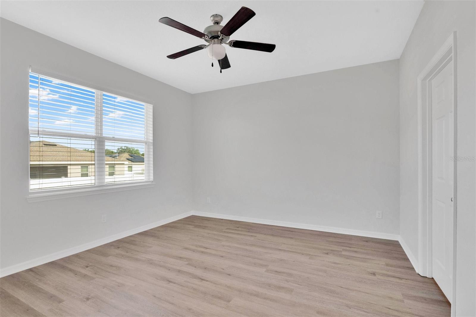 LAKE DENHAM ESTATES - Residential