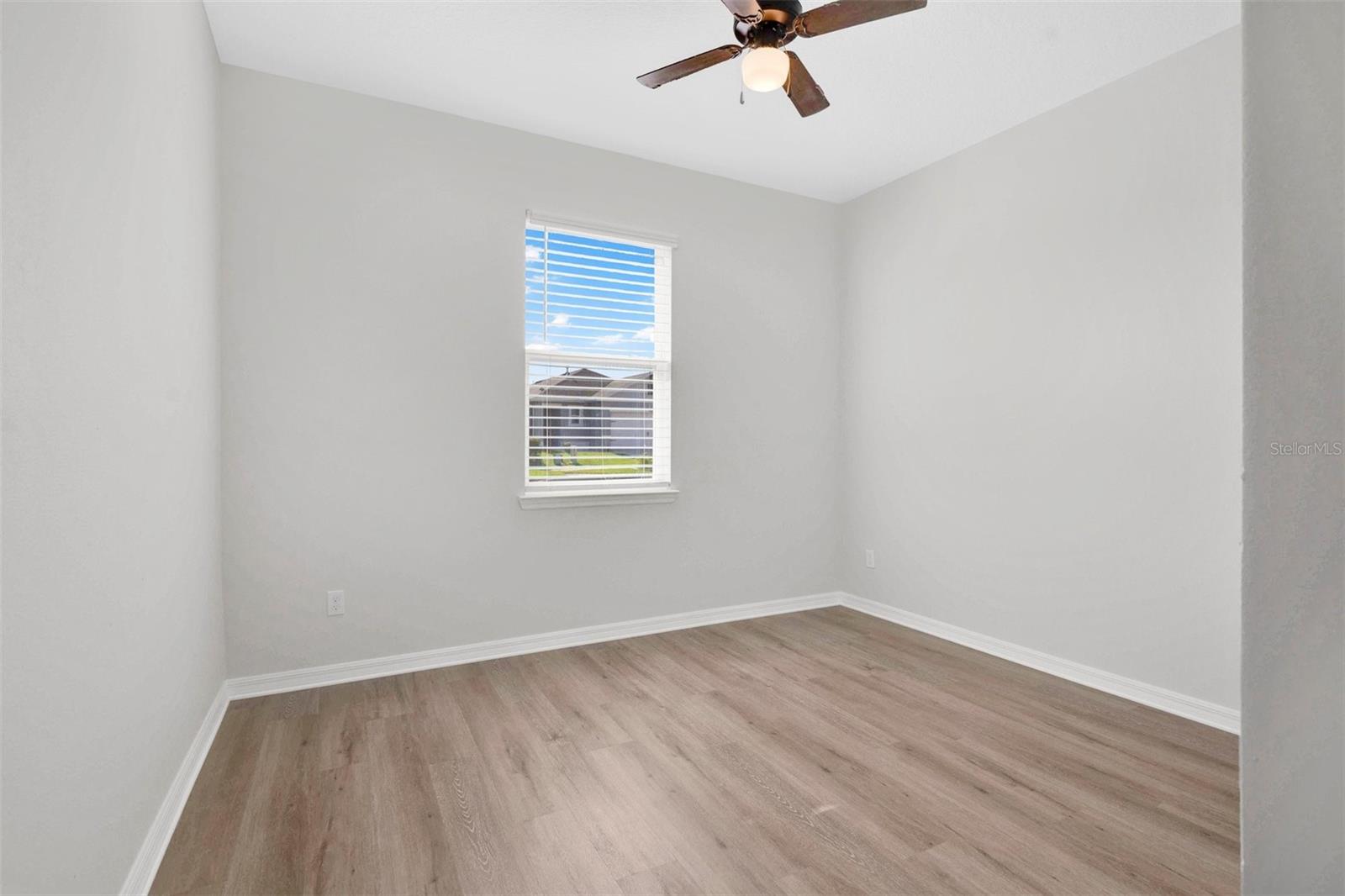 LAKE DENHAM ESTATES - Residential