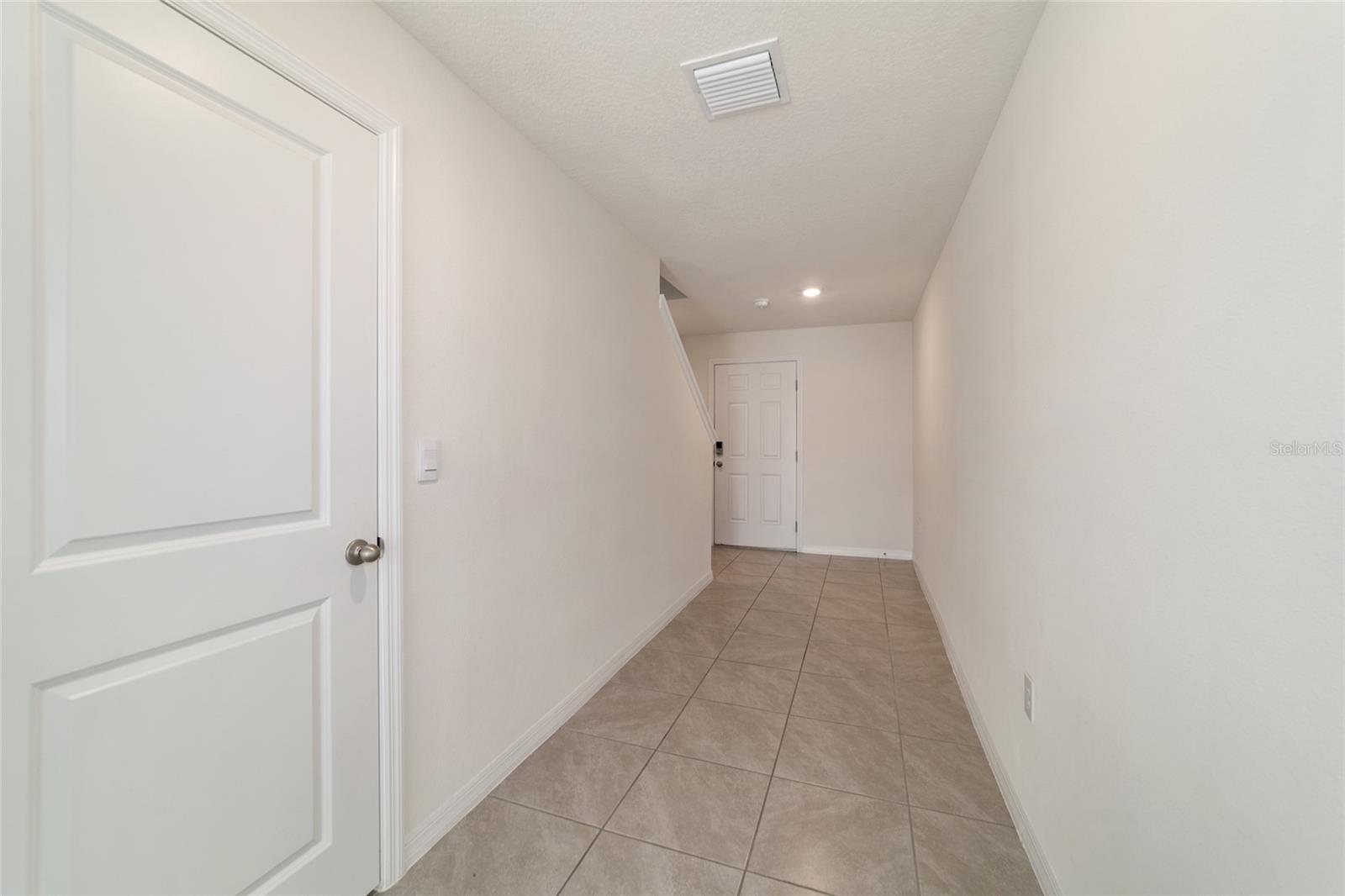 OCALA CROSSINGS SOUTH - Residential Lease