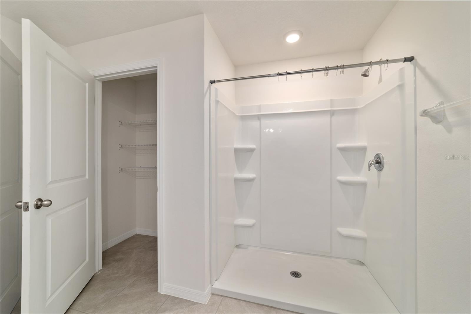 OCALA CROSSINGS SOUTH - Residential Lease