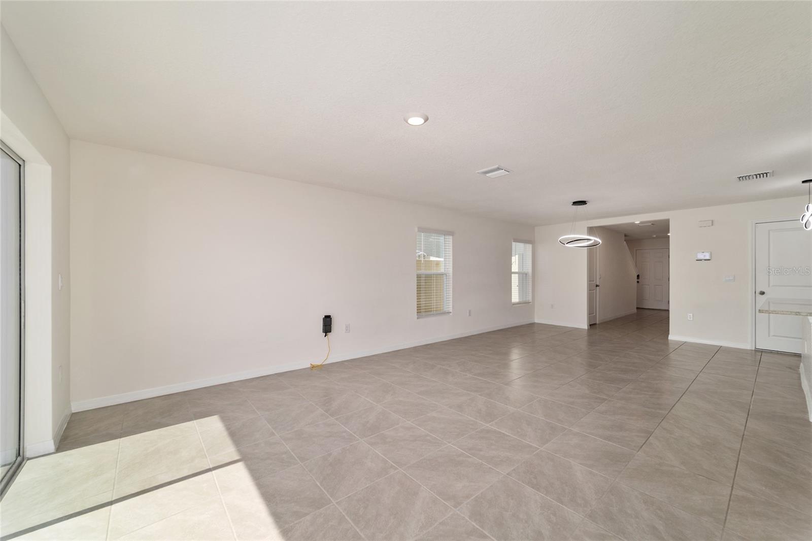 OCALA CROSSINGS SOUTH - Residential Lease