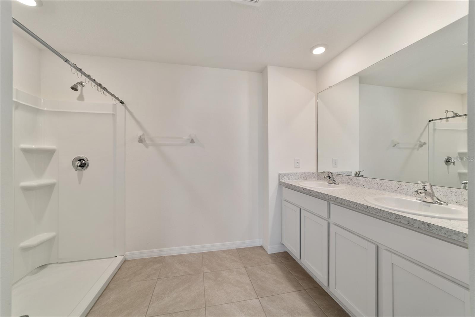 OCALA CROSSINGS SOUTH - Residential Lease