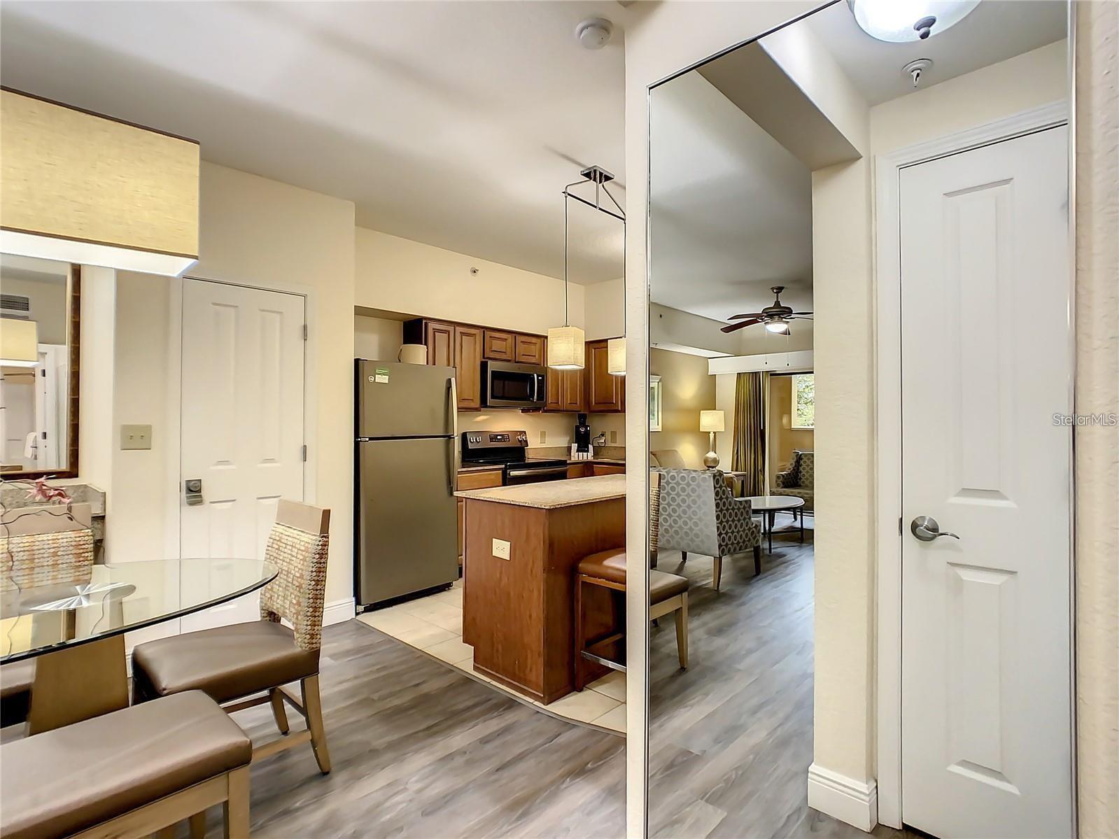 FLORIDAYS ORLANDO RESIDENCE - Residential