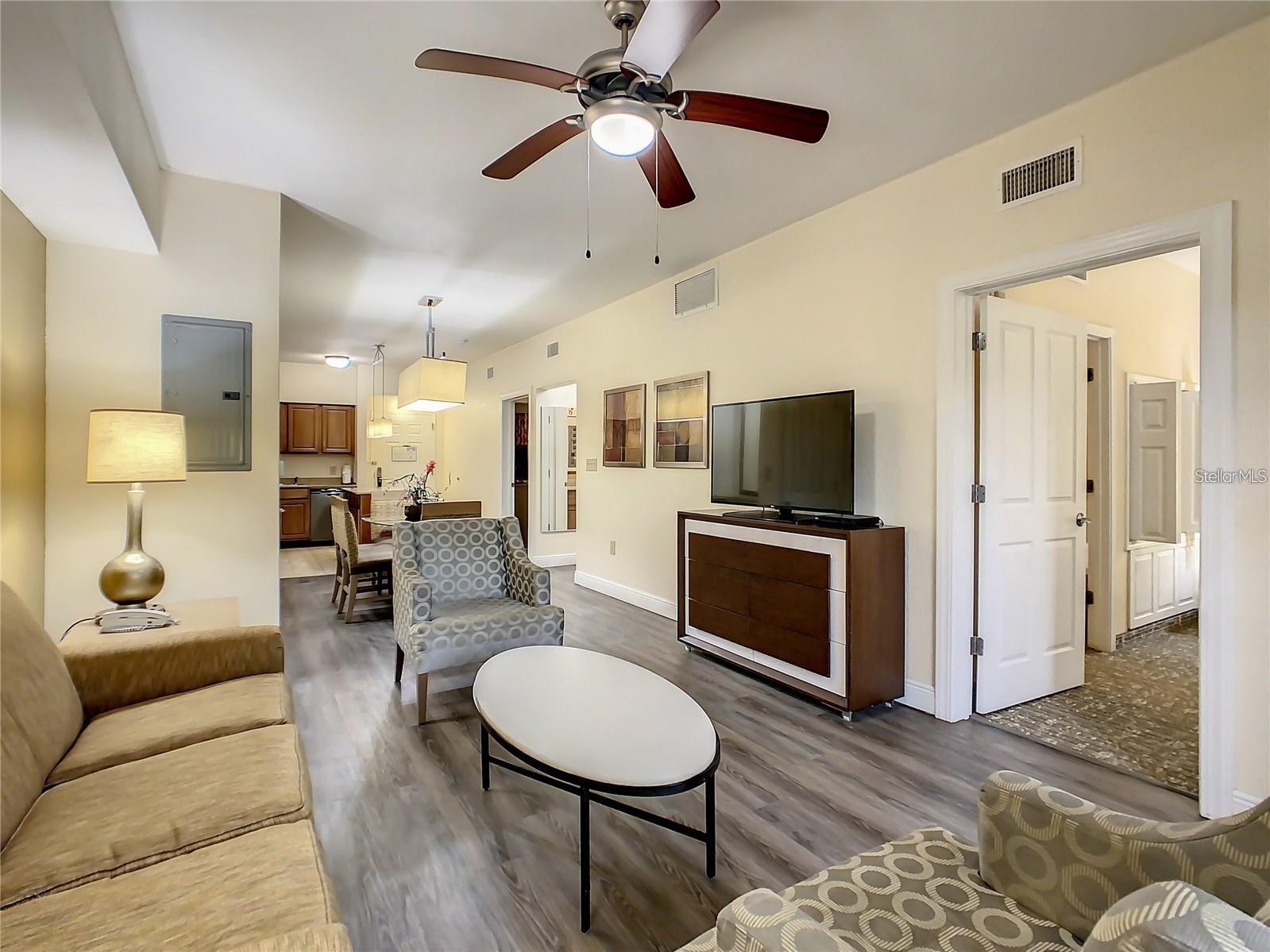 FLORIDAYS ORLANDO RESIDENCE - Residential