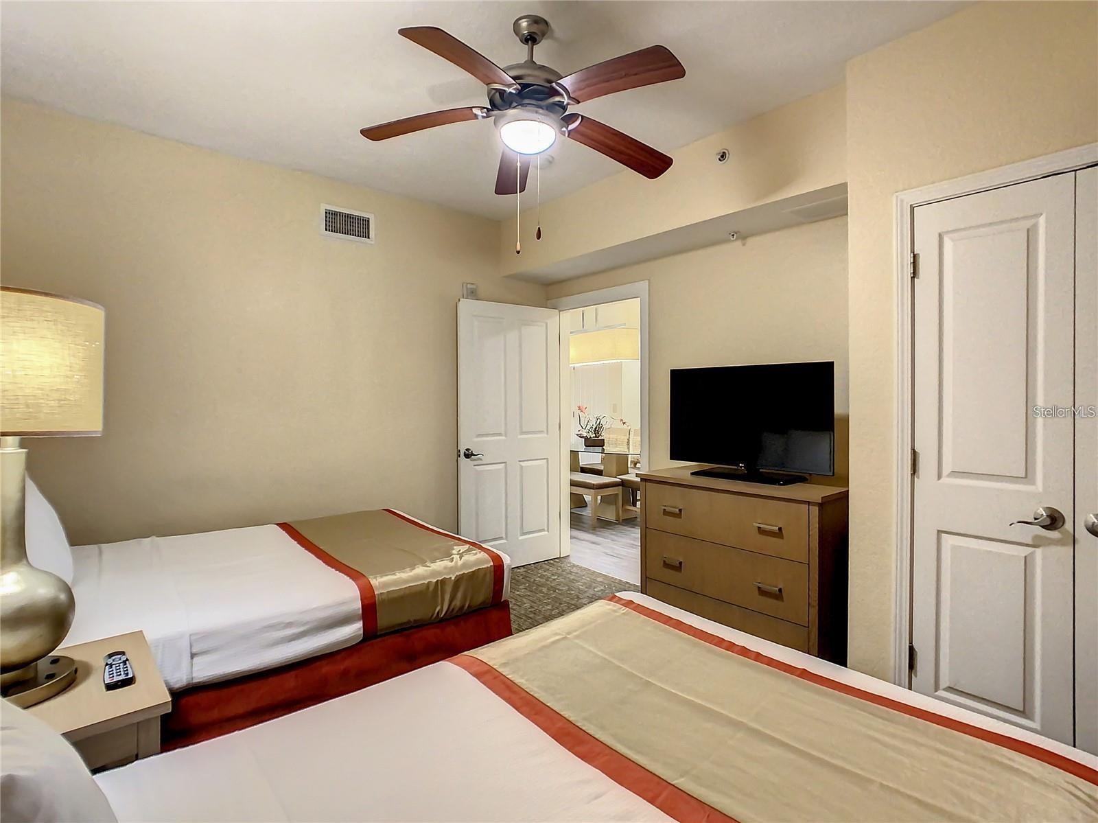 FLORIDAYS ORLANDO RESIDENCE - Residential
