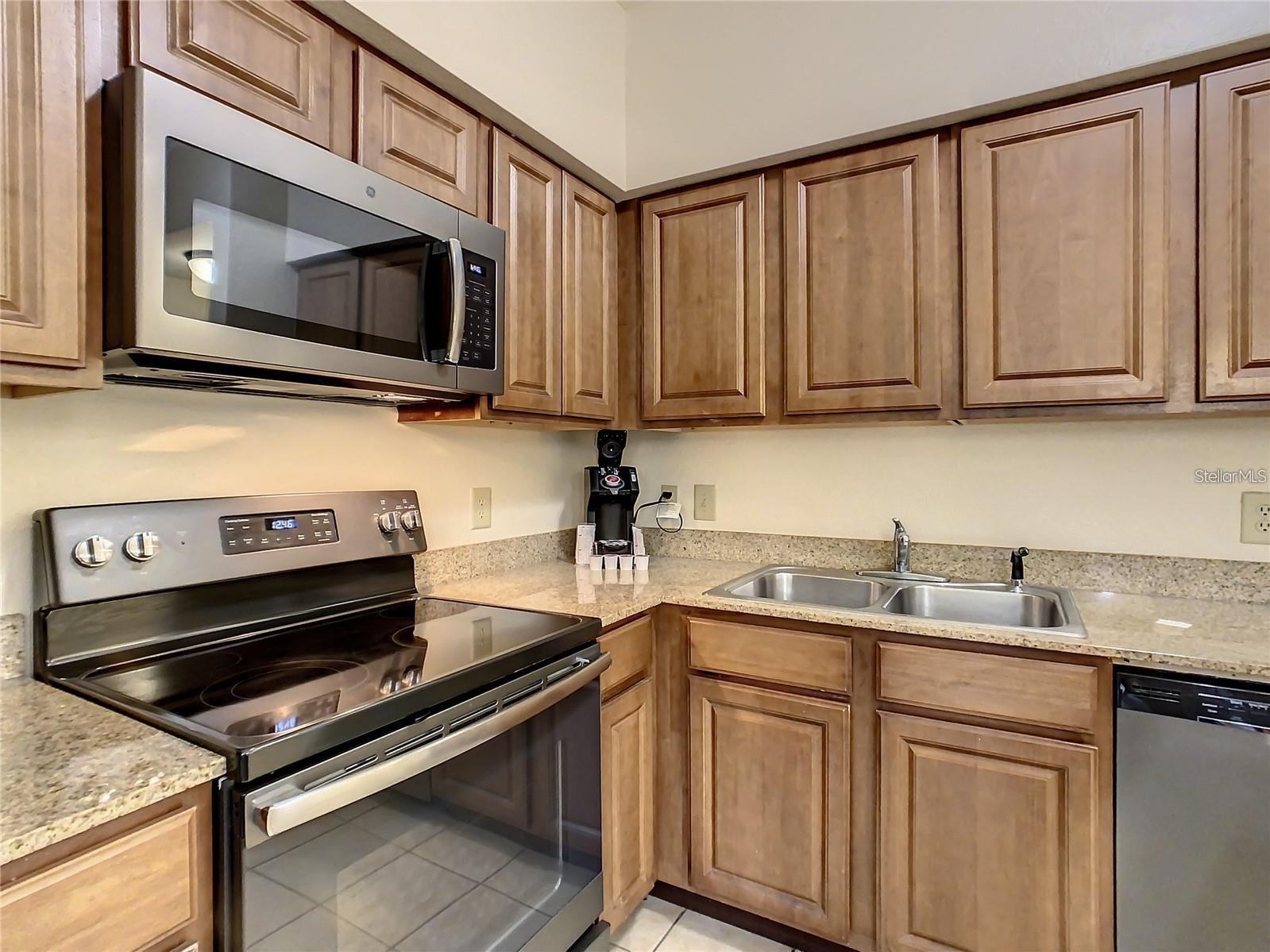FLORIDAYS ORLANDO RESIDENCE - Residential