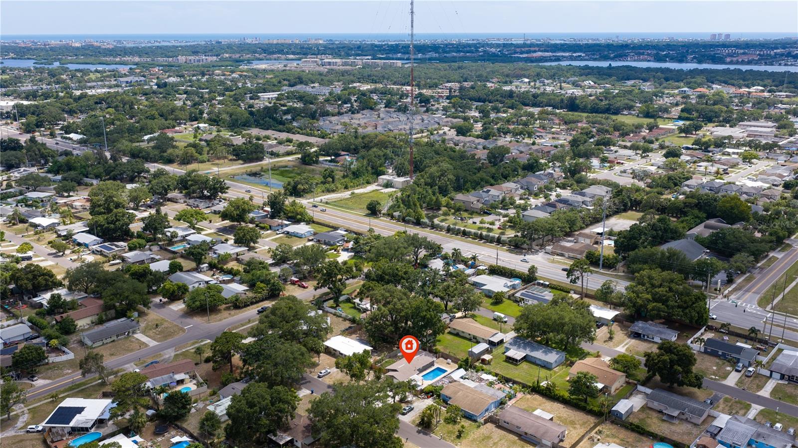 CROSS BAYOU ESTATES 1ST ADD - Residential