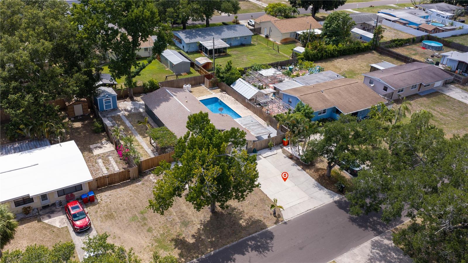 CROSS BAYOU ESTATES 1ST ADD - Residential