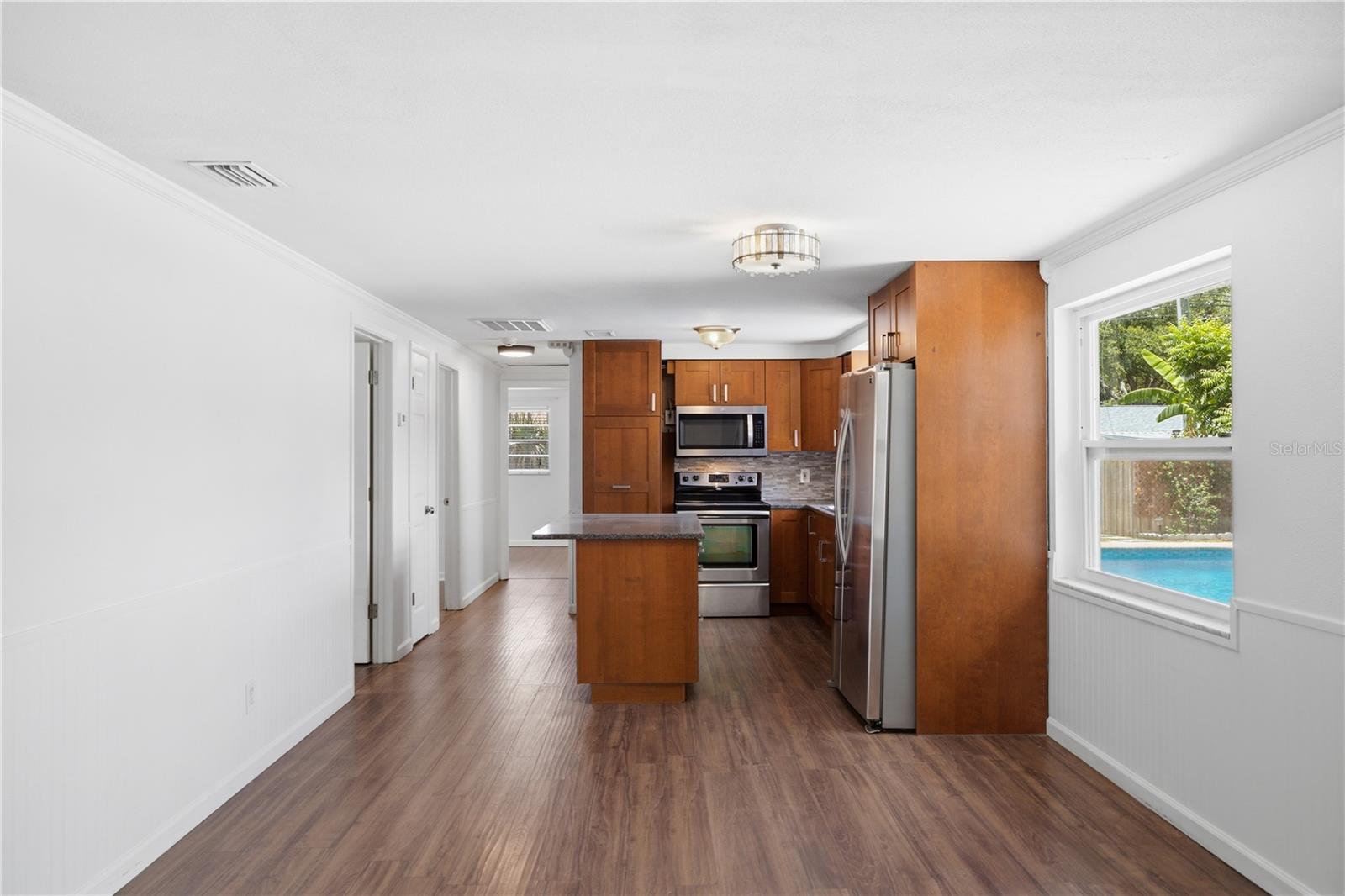 CROSS BAYOU ESTATES 1ST ADD - Residential