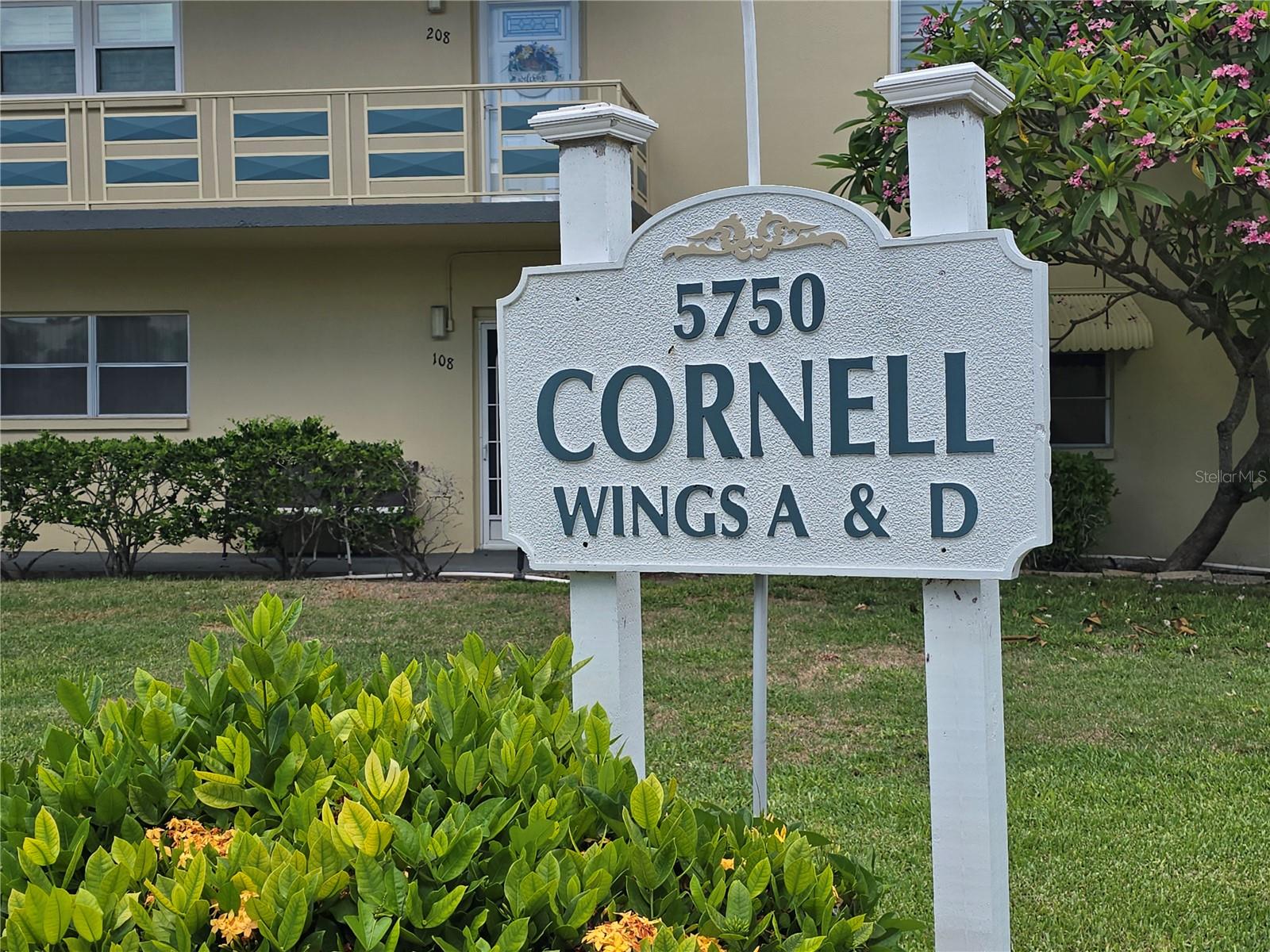 FIVE TOWNS OF ST PETE - Residential