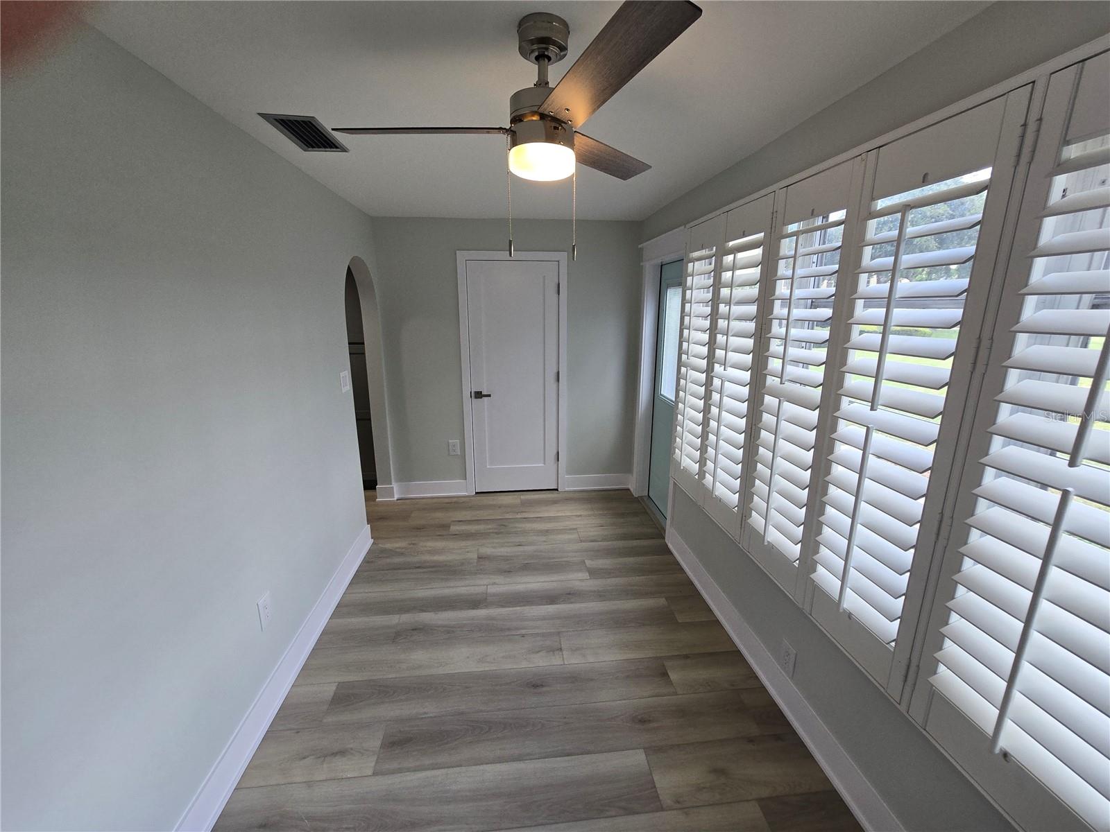 FIVE TOWNS OF ST PETE - Residential