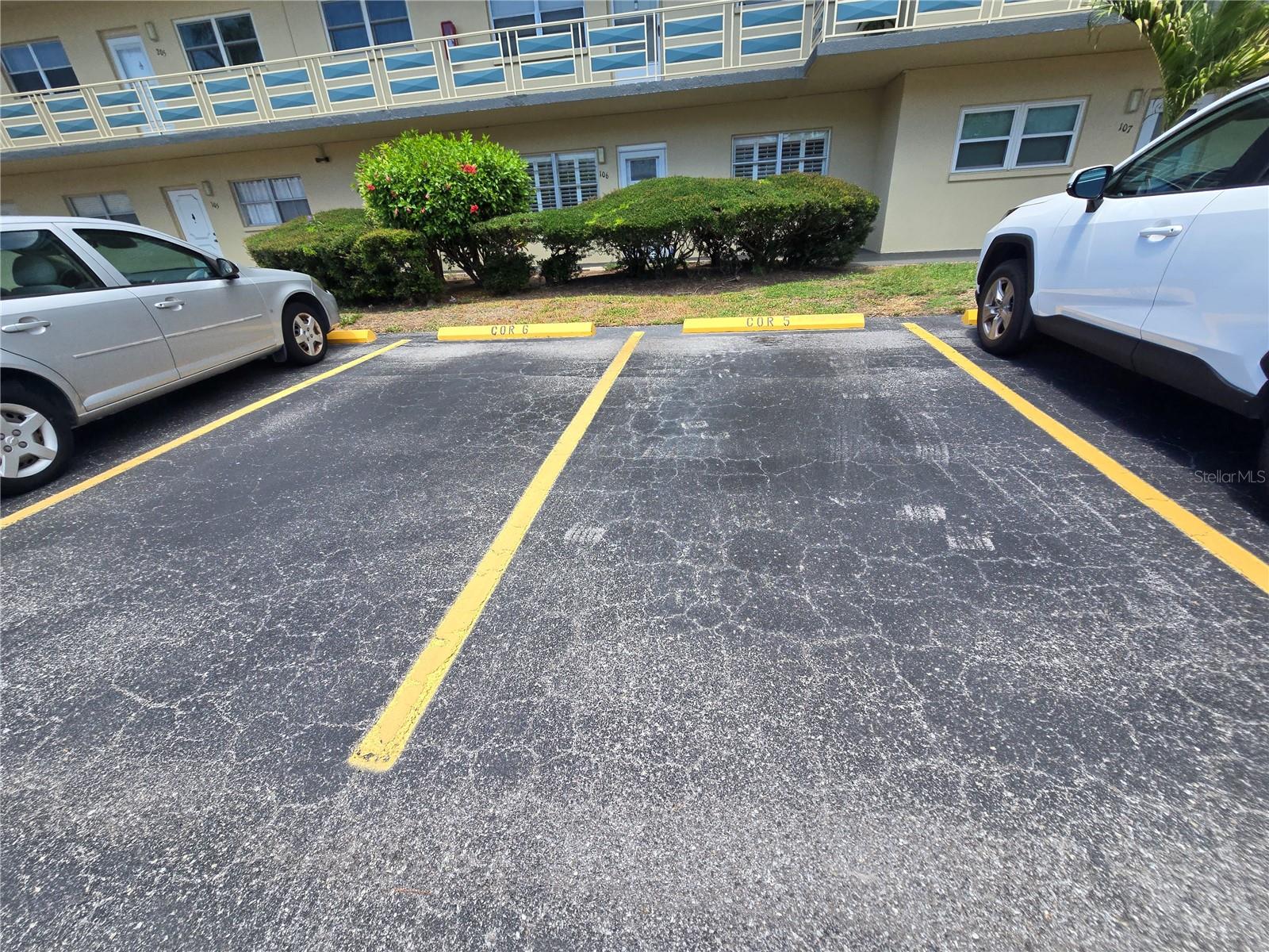 FIVE TOWNS OF ST PETE - Residential