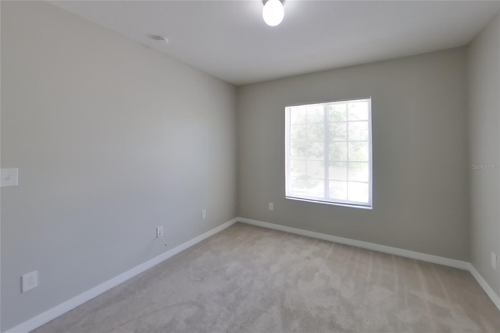 STONE CRK A-1 & A-2 - Residential Lease