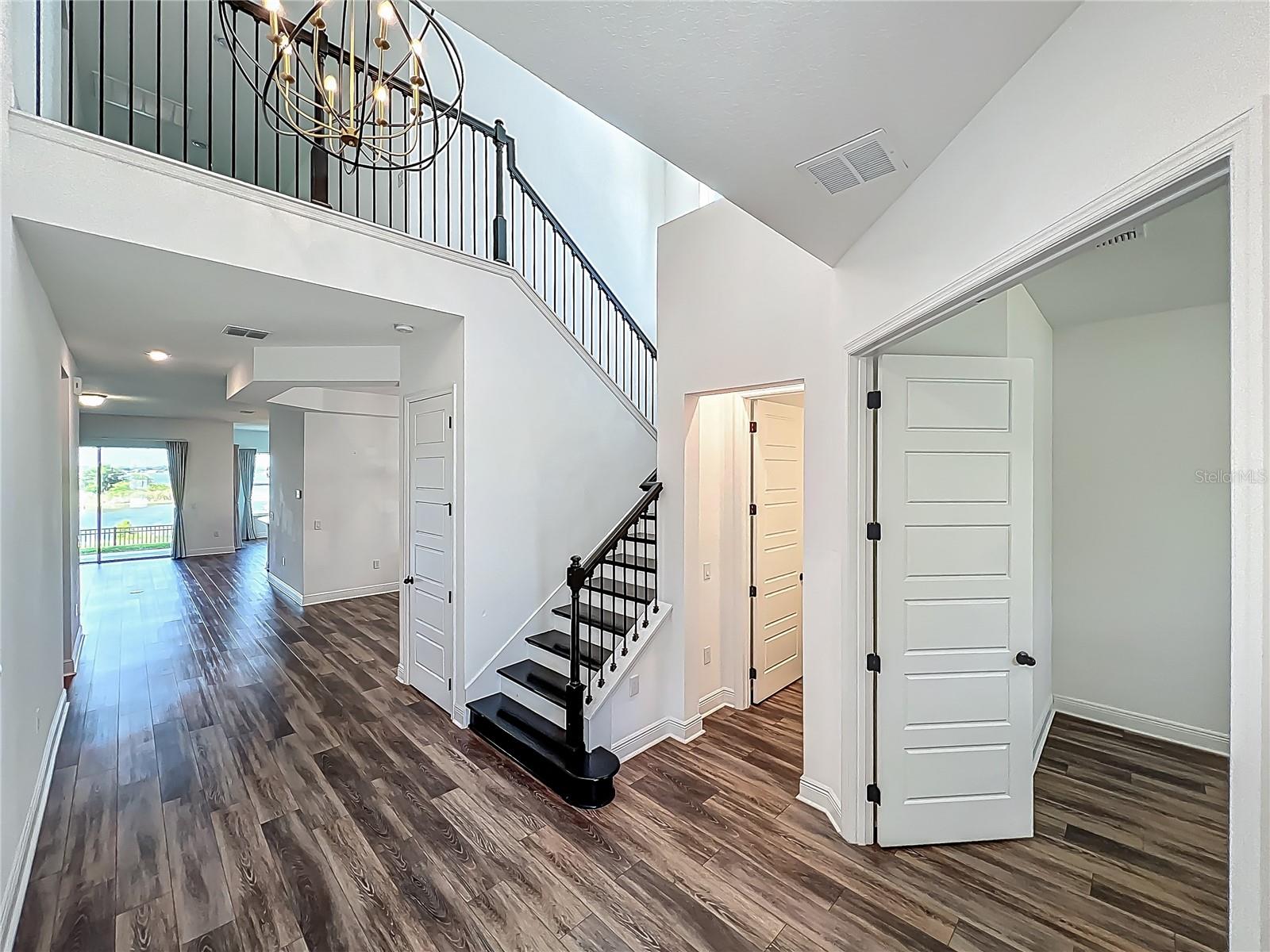 SAND LAKE SOUND - Residential