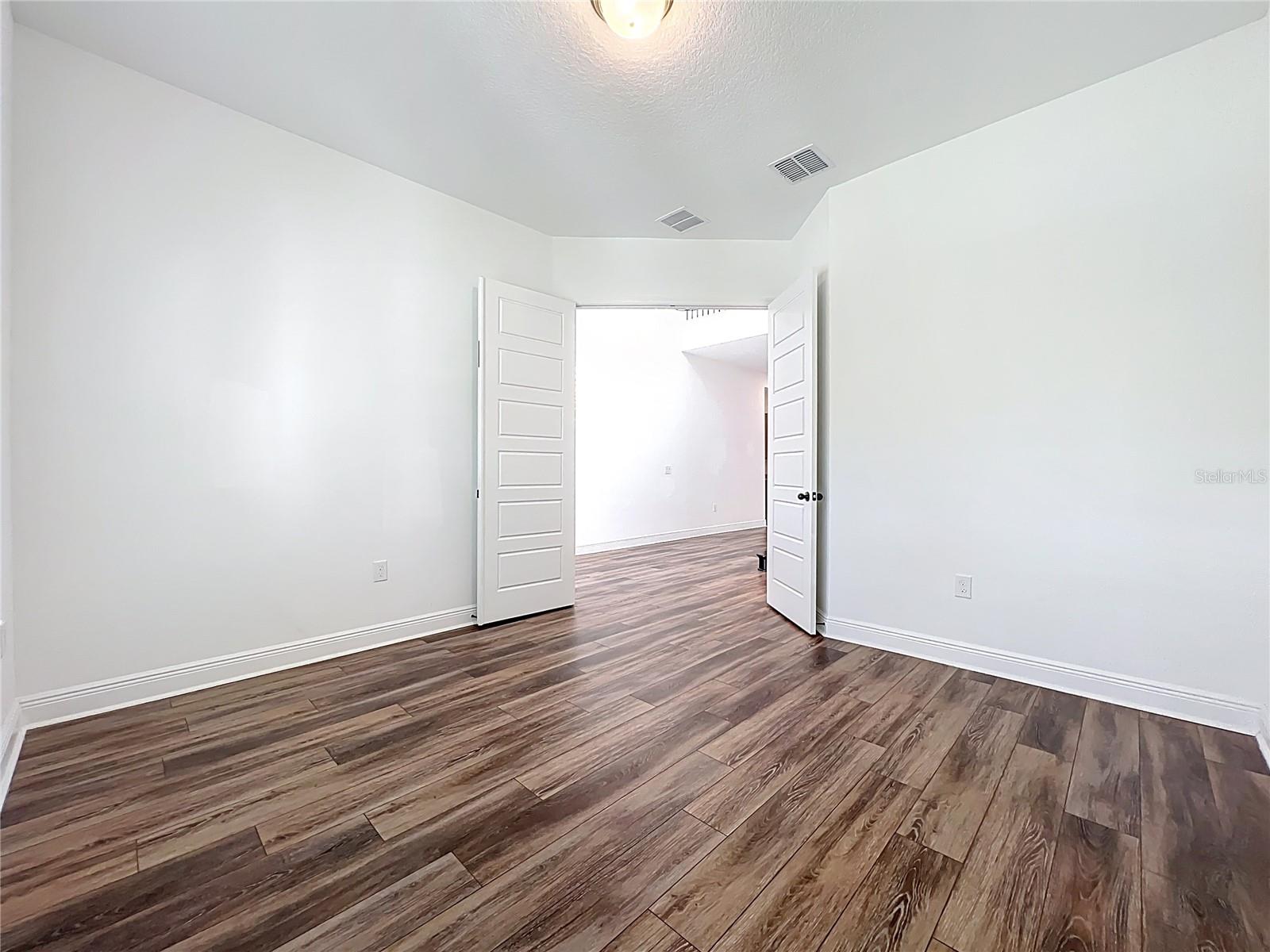 SAND LAKE SOUND - Residential