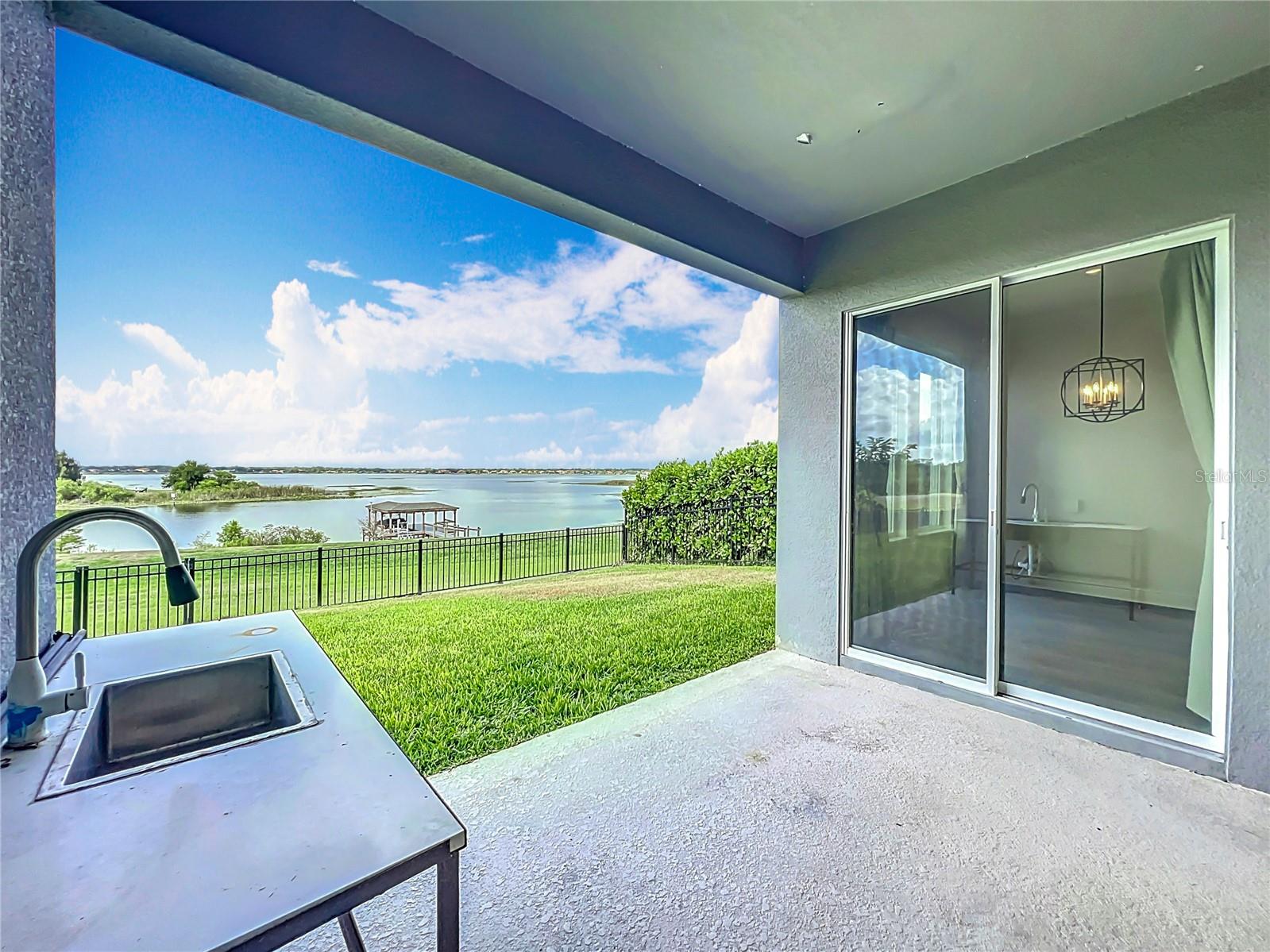 SAND LAKE SOUND - Residential