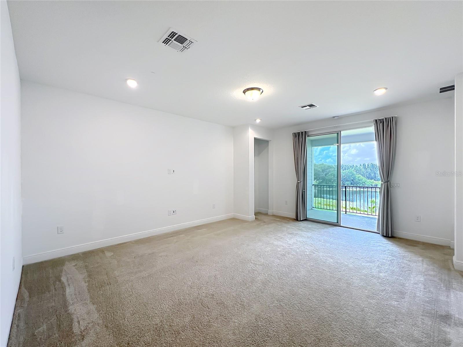SAND LAKE SOUND - Residential