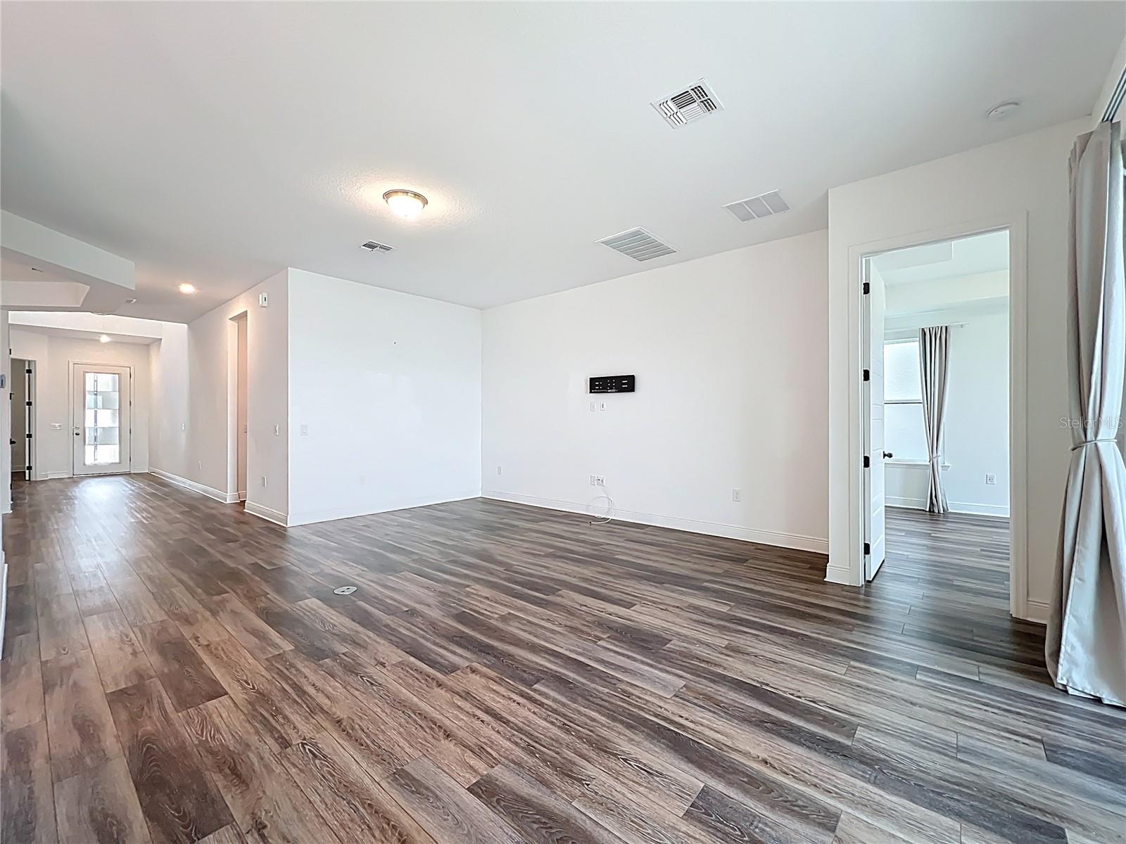 SAND LAKE SOUND - Residential