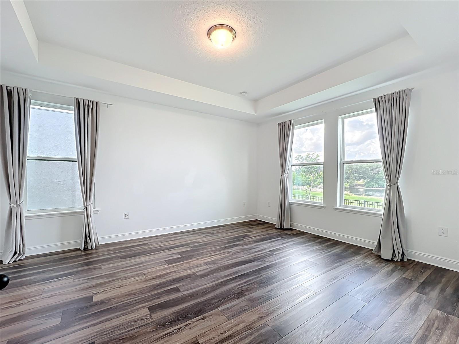 SAND LAKE SOUND - Residential