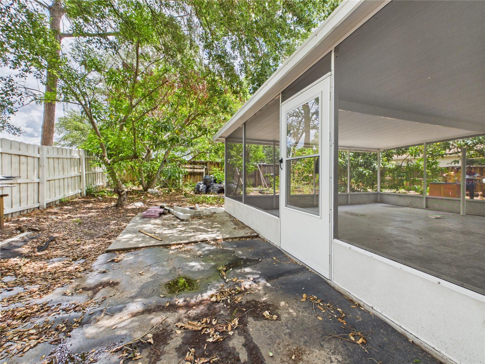 SOUTH POINTE PH 6 - Residential Lease