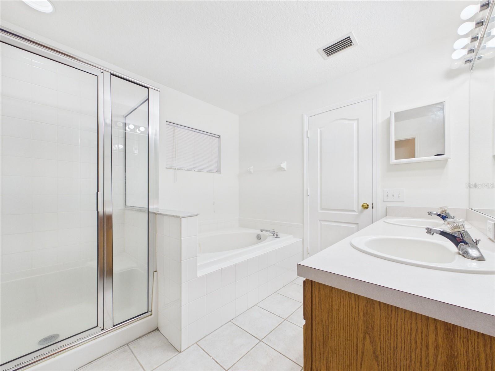 SOUTH POINTE PH 6 - Residential Lease