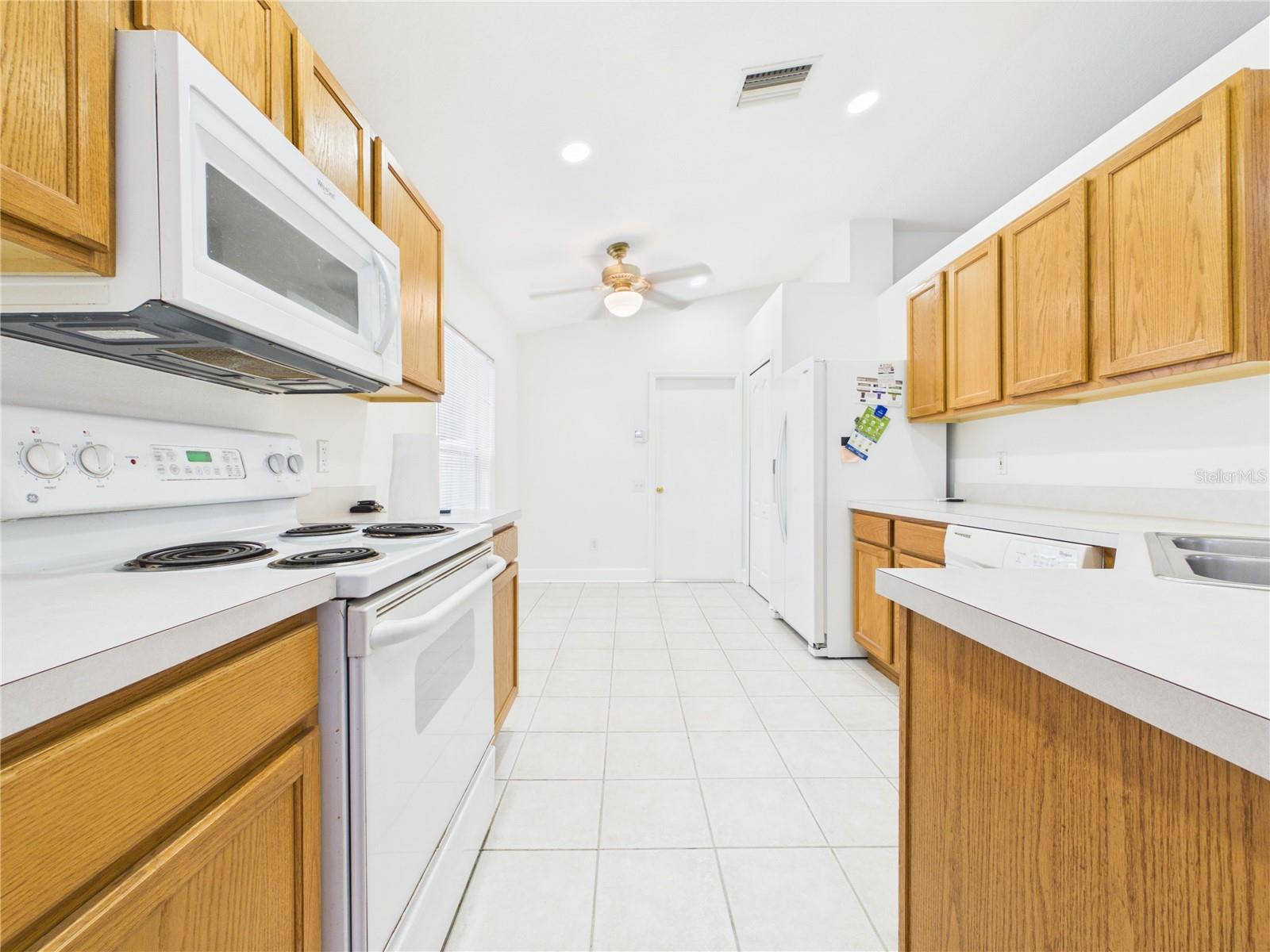SOUTH POINTE PH 6 - Residential Lease