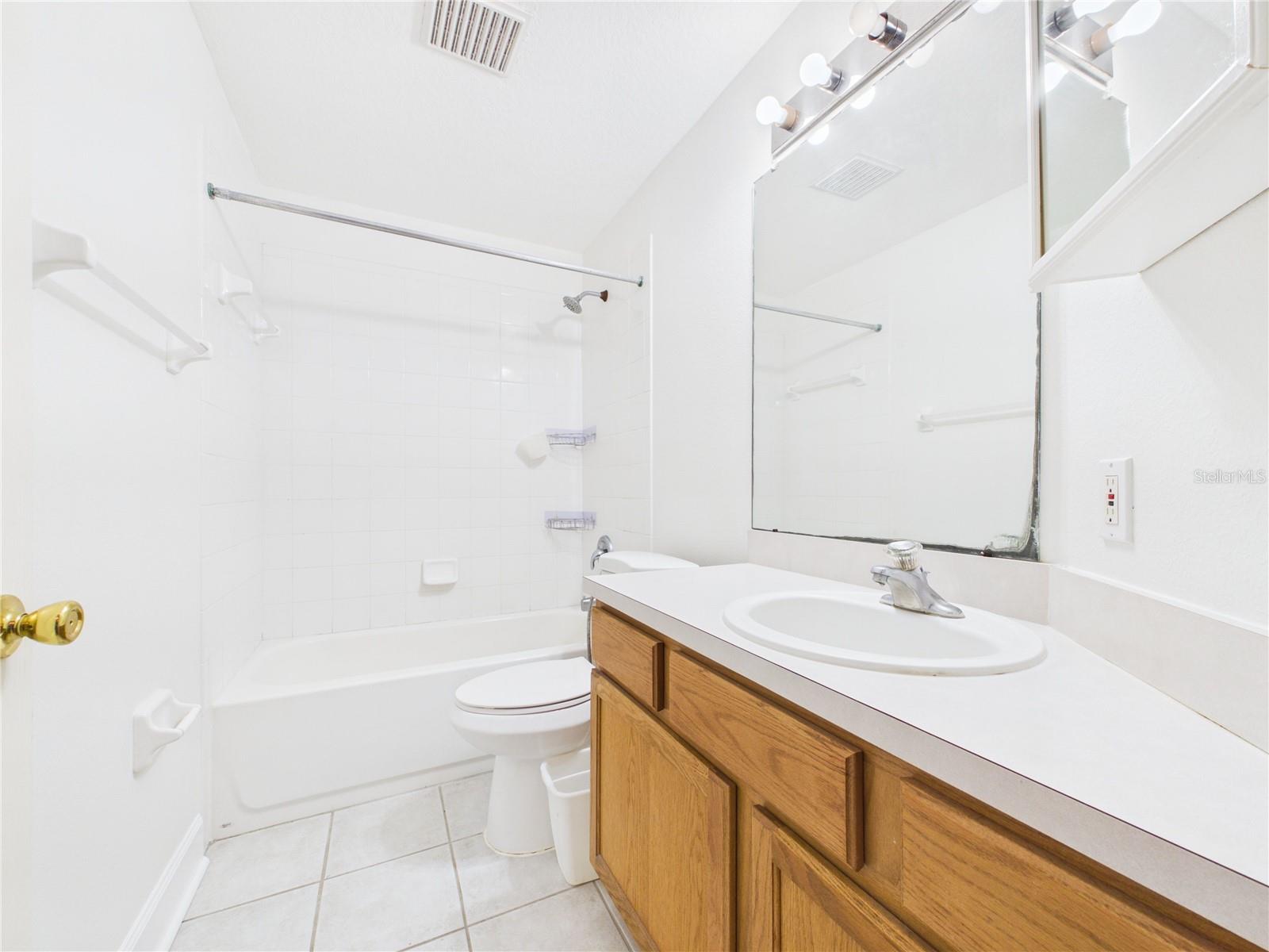 SOUTH POINTE PH 6 - Residential Lease