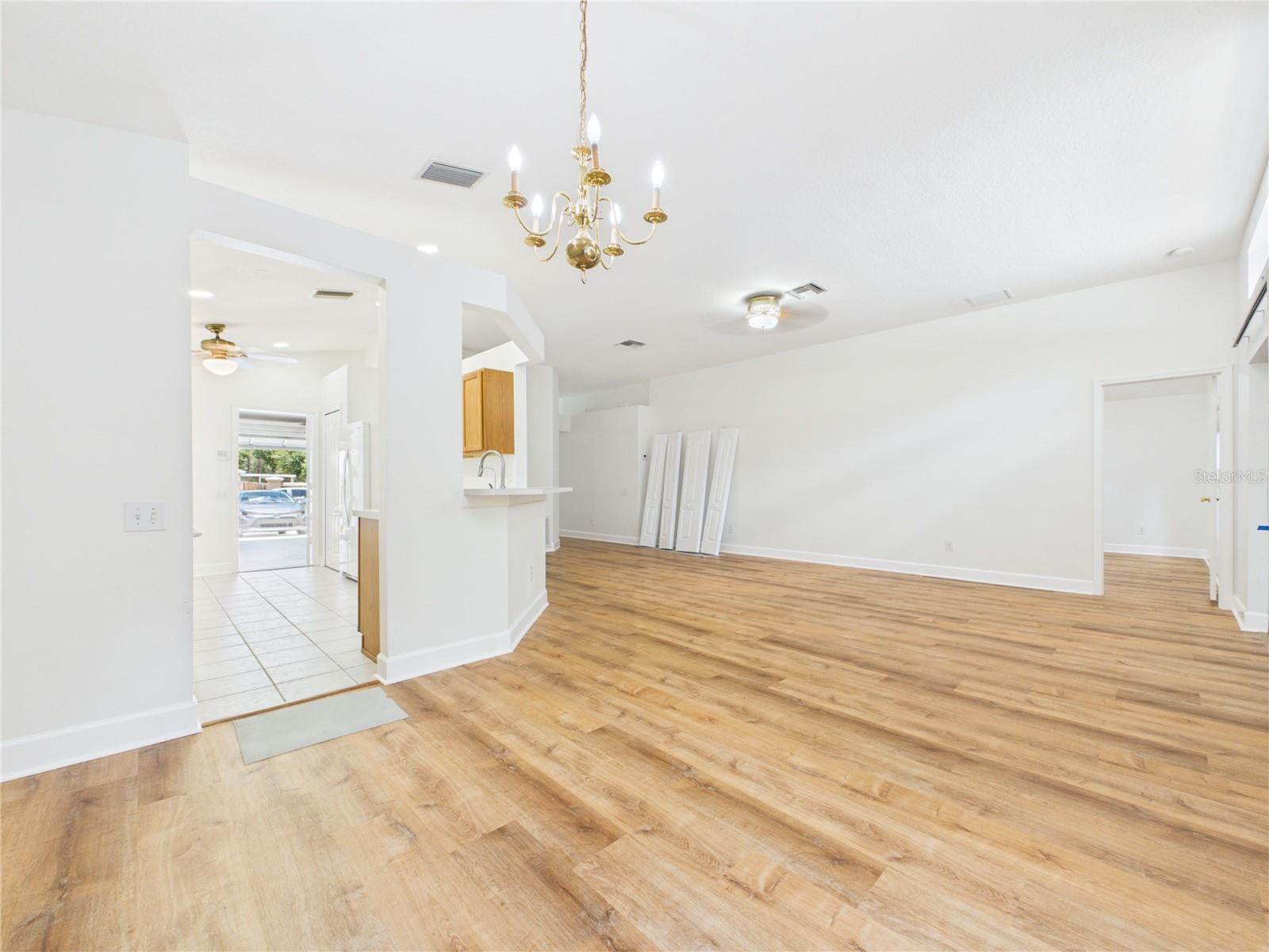 SOUTH POINTE PH 6 - Residential Lease