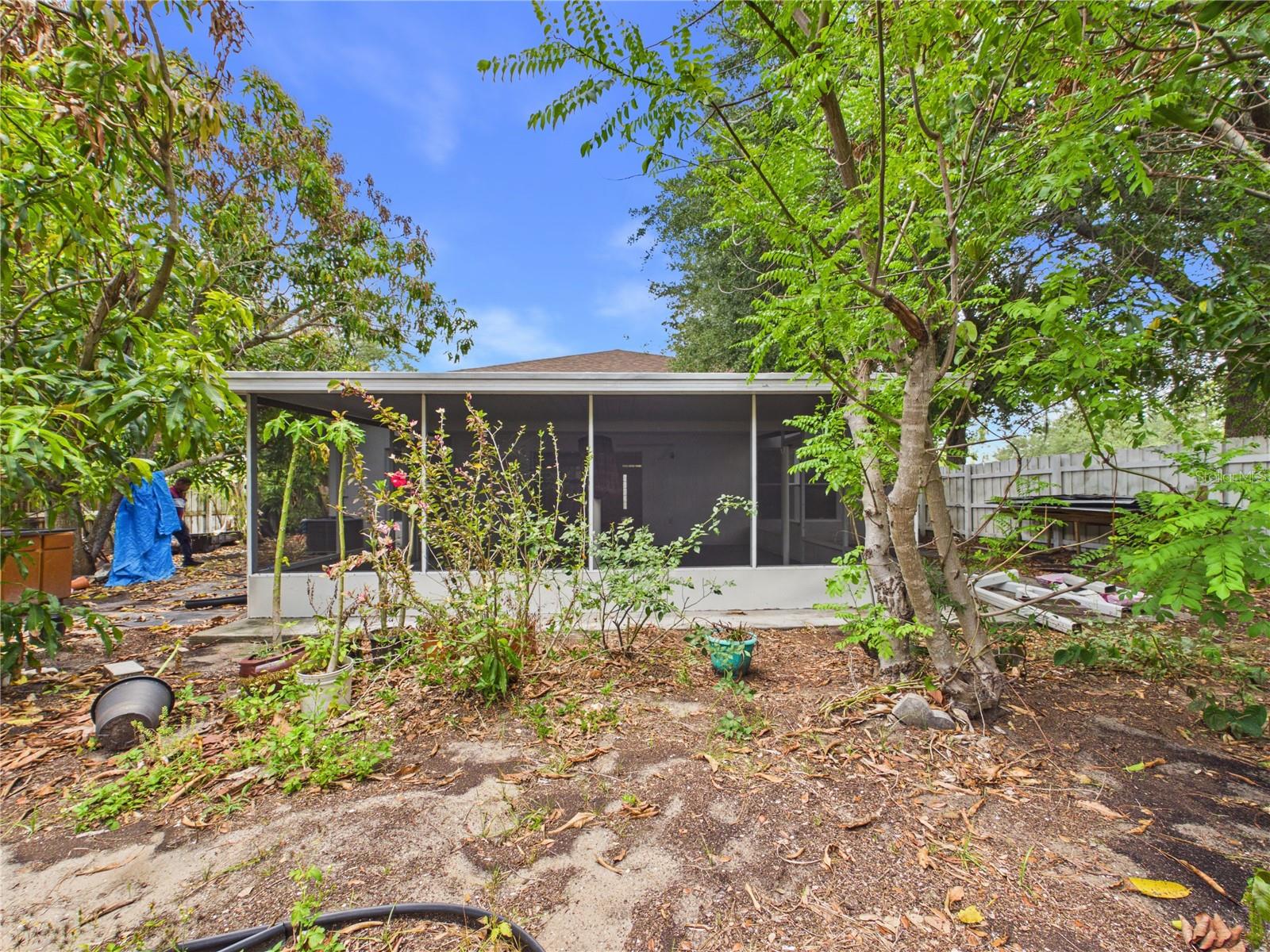 SOUTH POINTE PH 6 - Residential Lease