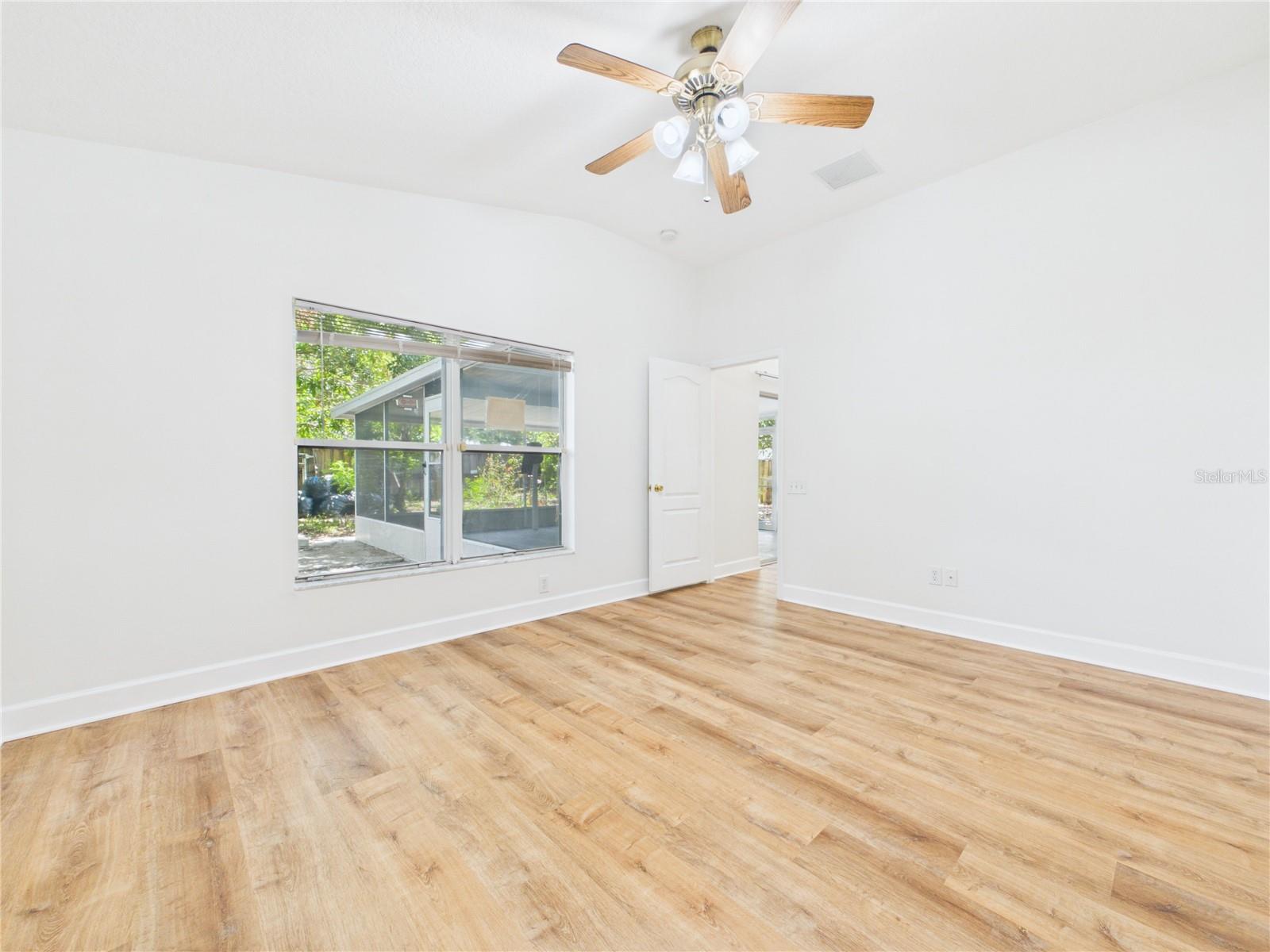 SOUTH POINTE PH 6 - Residential Lease