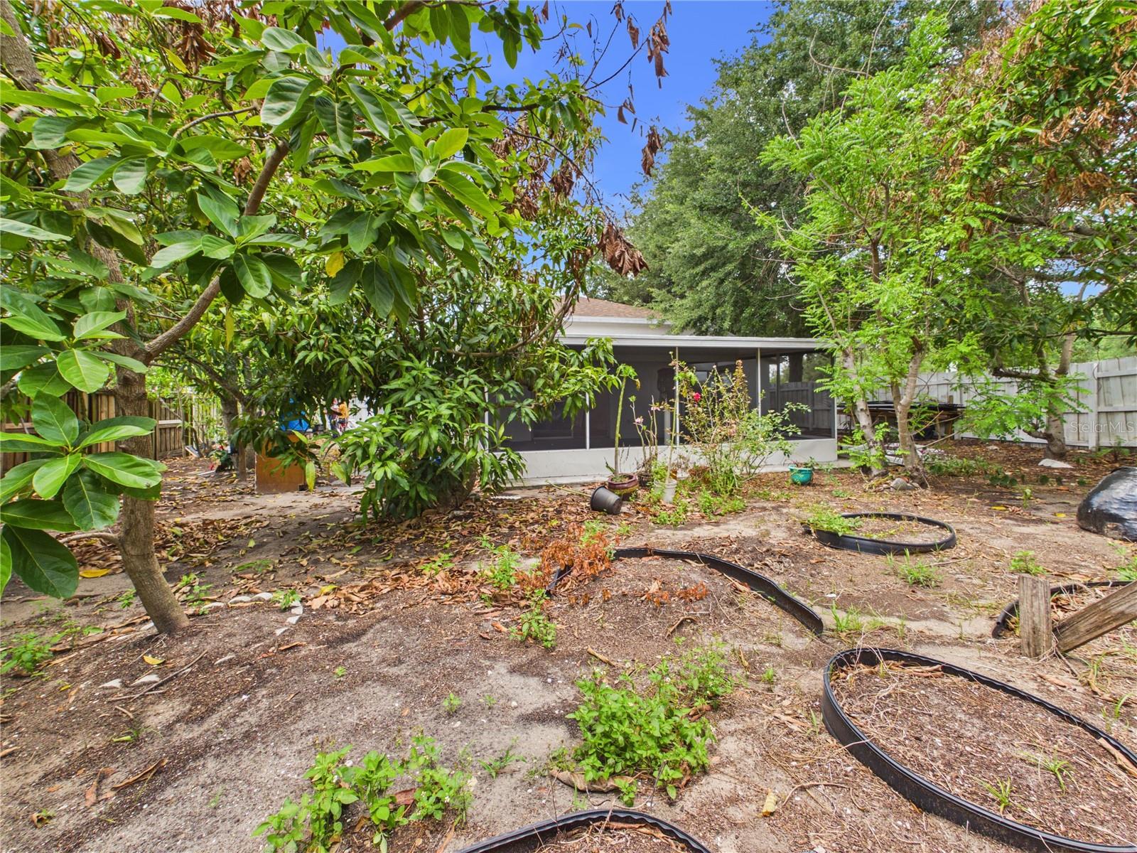 SOUTH POINTE PH 6 - Residential Lease