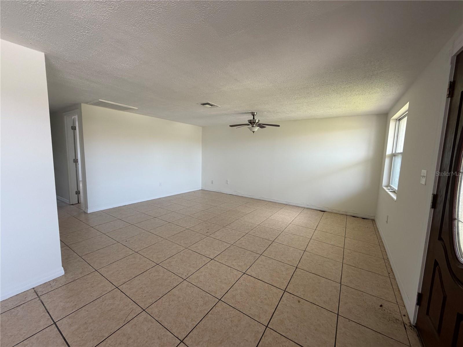 ALOHA GARDENS - Residential
