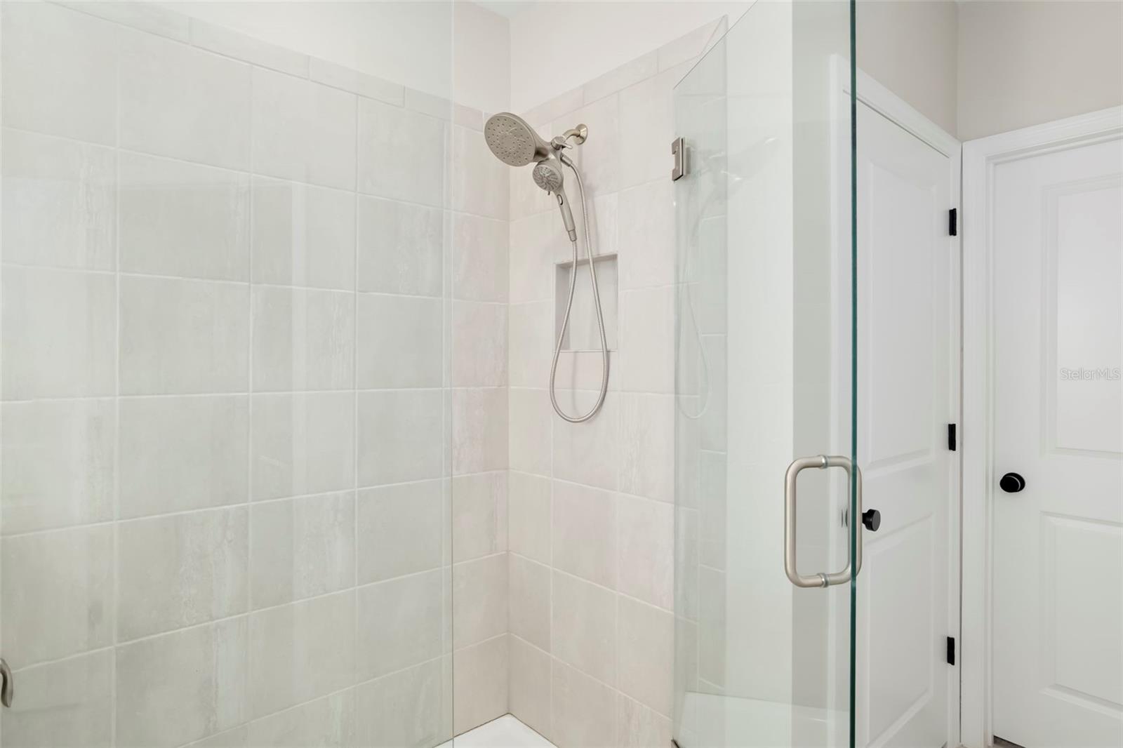 STAR FARMS-PH V-SUB - Residential