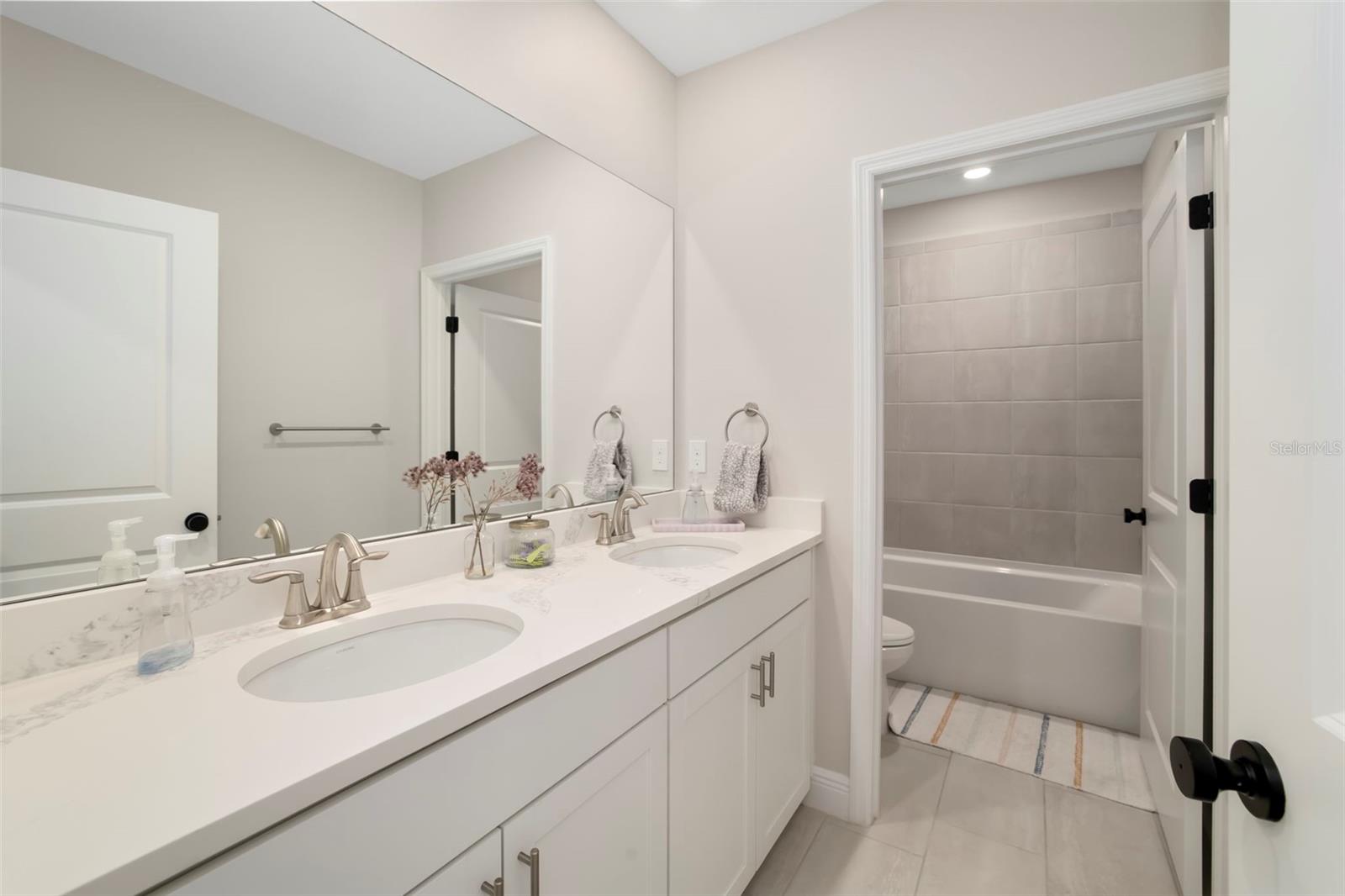 STAR FARMS-PH V-SUB - Residential