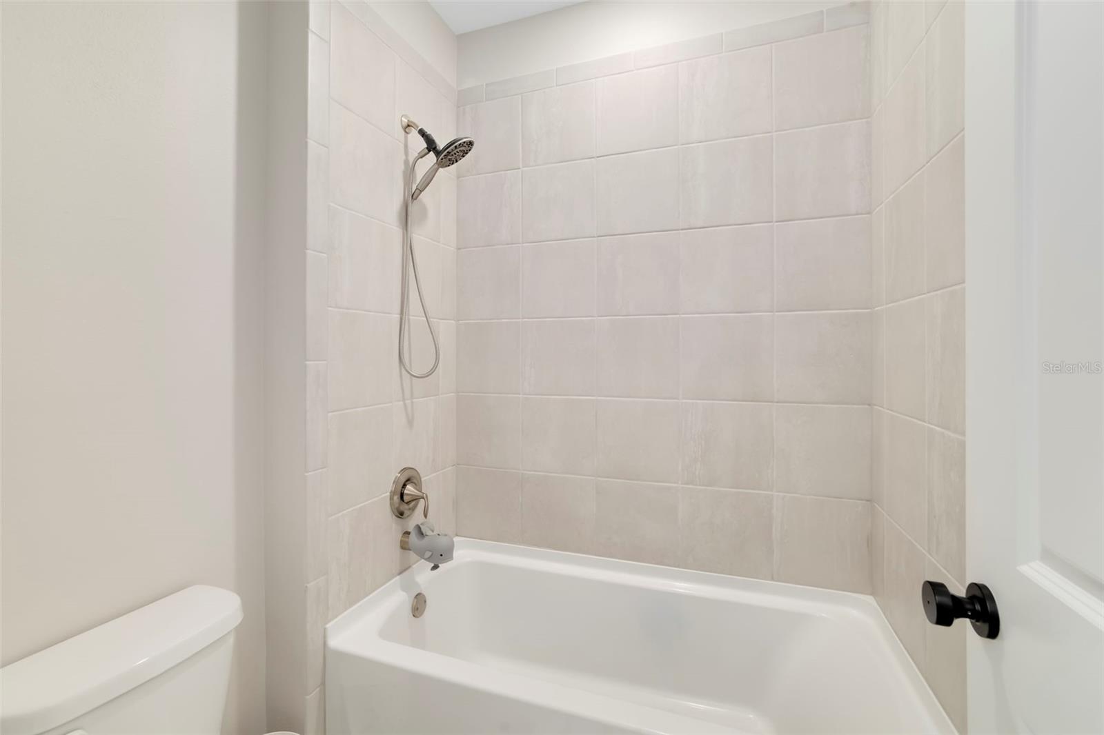 STAR FARMS-PH V-SUB - Residential
