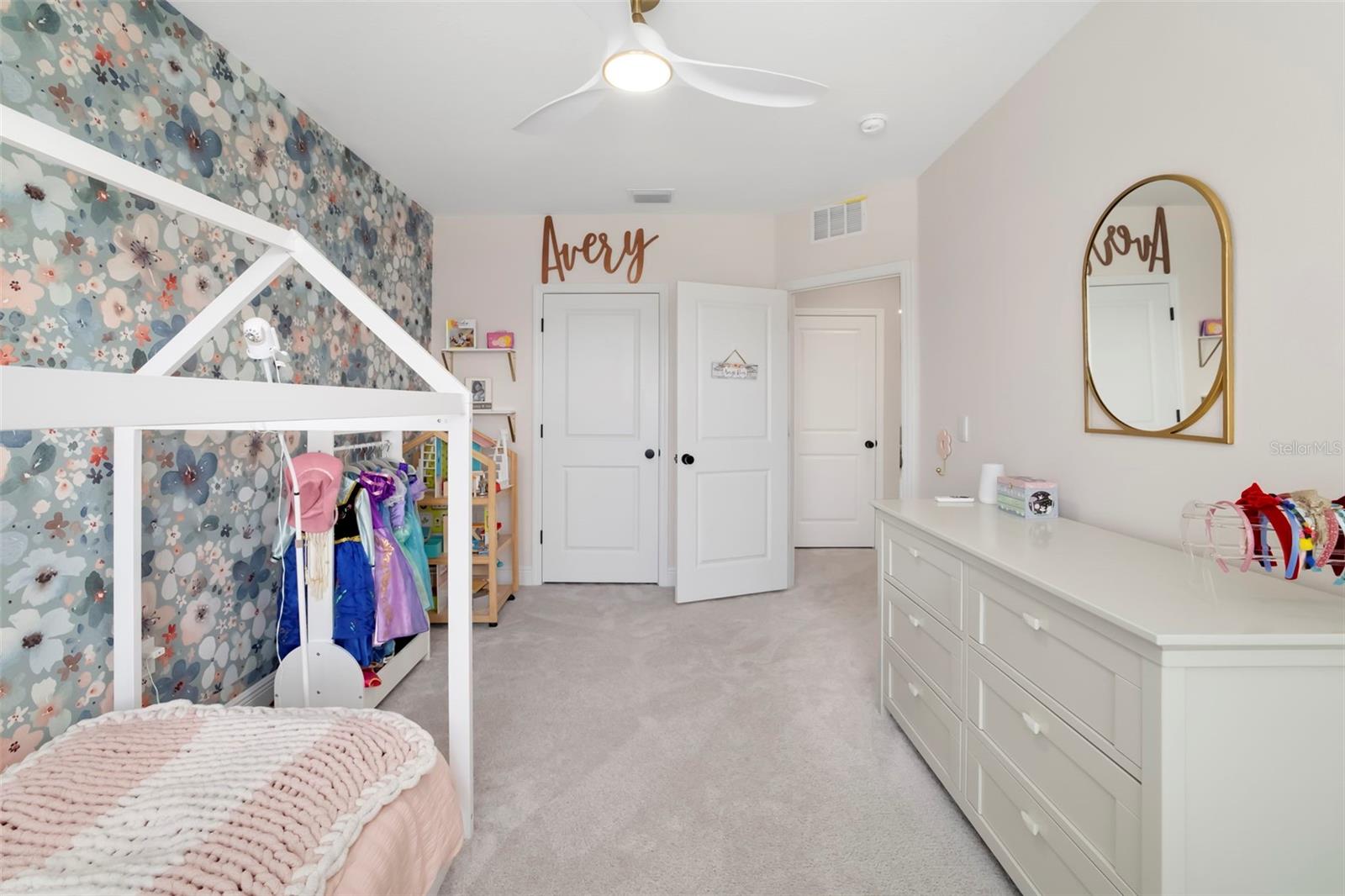 STAR FARMS-PH V-SUB - Residential