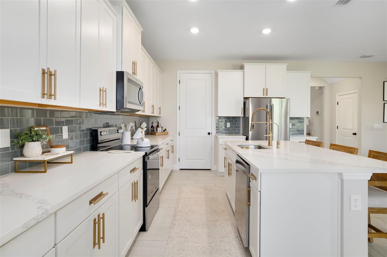 STAR FARMS-PH V-SUB - Residential