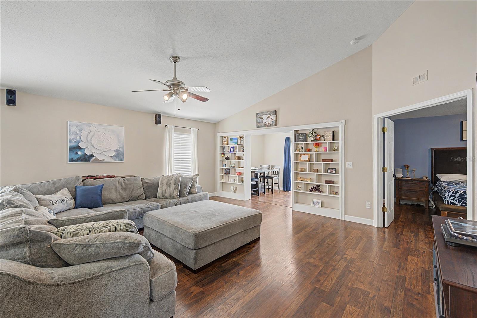OAK GROVE PH 03 - Residential