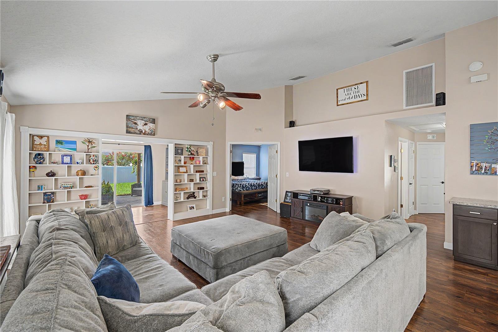 OAK GROVE PH 03 - Residential