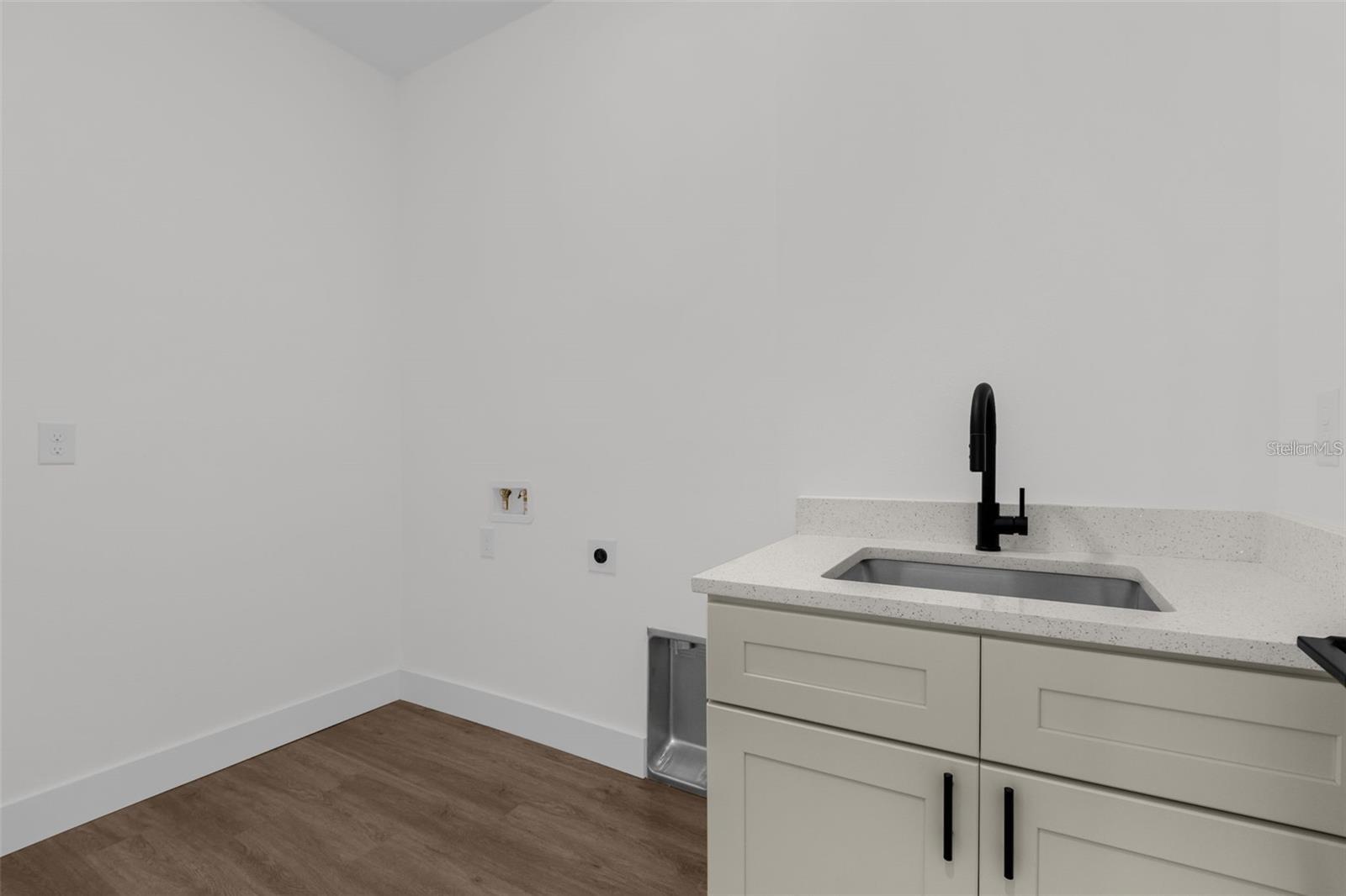 CITRUS SPGS UNIT 22 - Residential