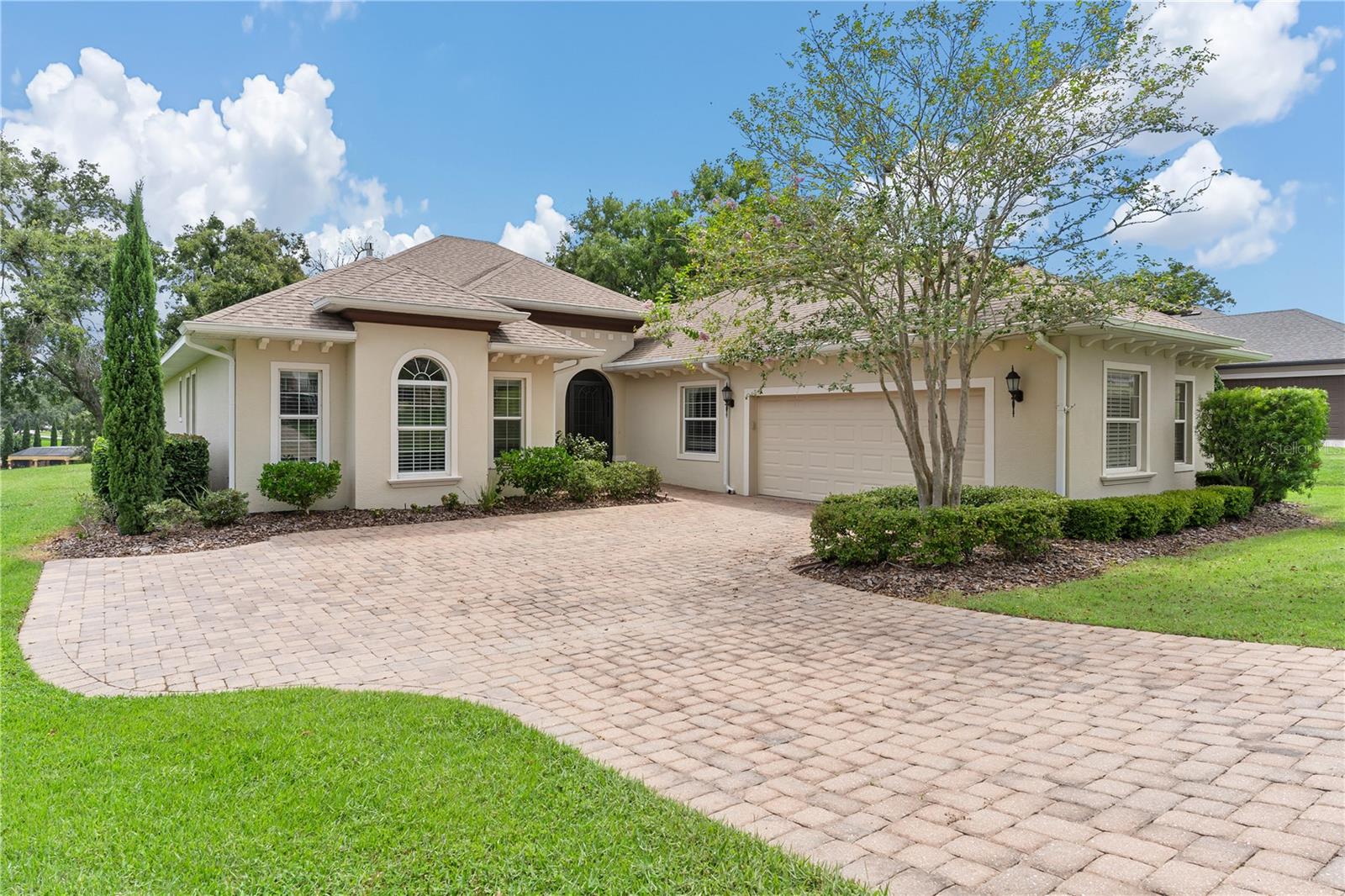 HARBOR HILLS - Residential