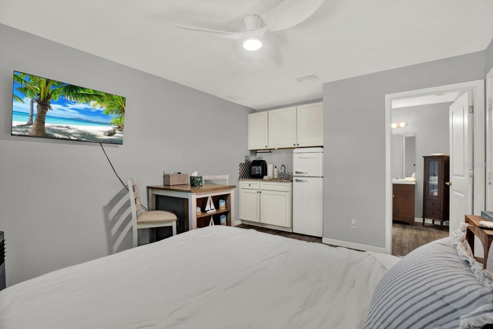 LAS LOMAS DE SARASOTA - Residential