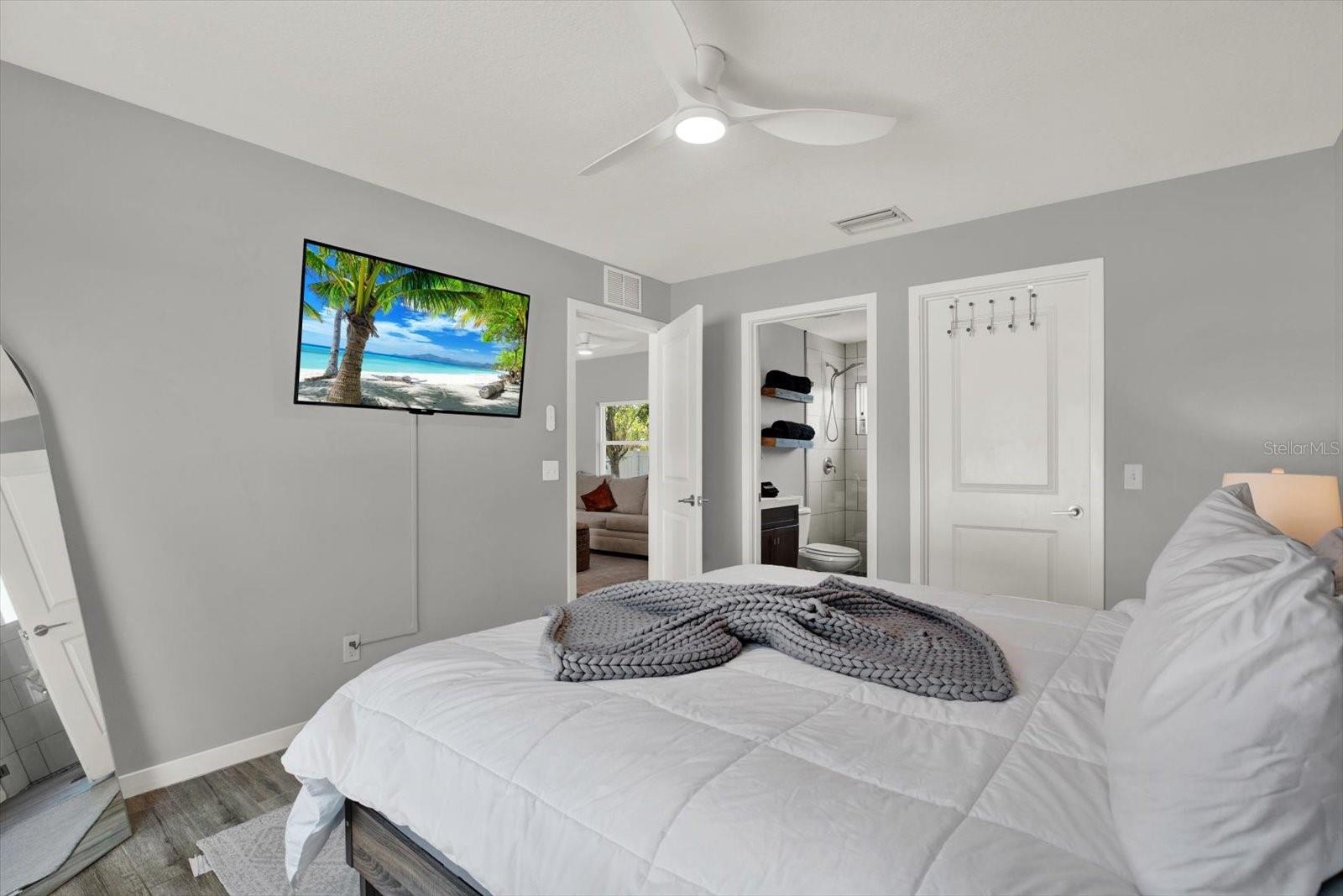 LAS LOMAS DE SARASOTA - Residential