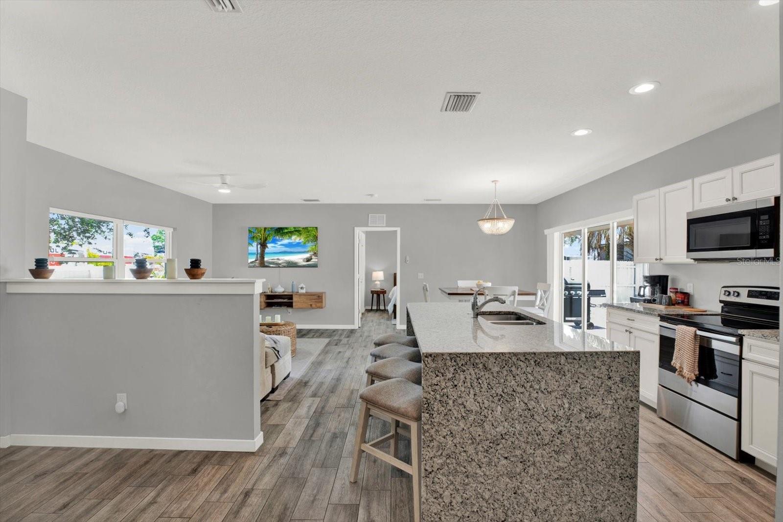 LAS LOMAS DE SARASOTA - Residential