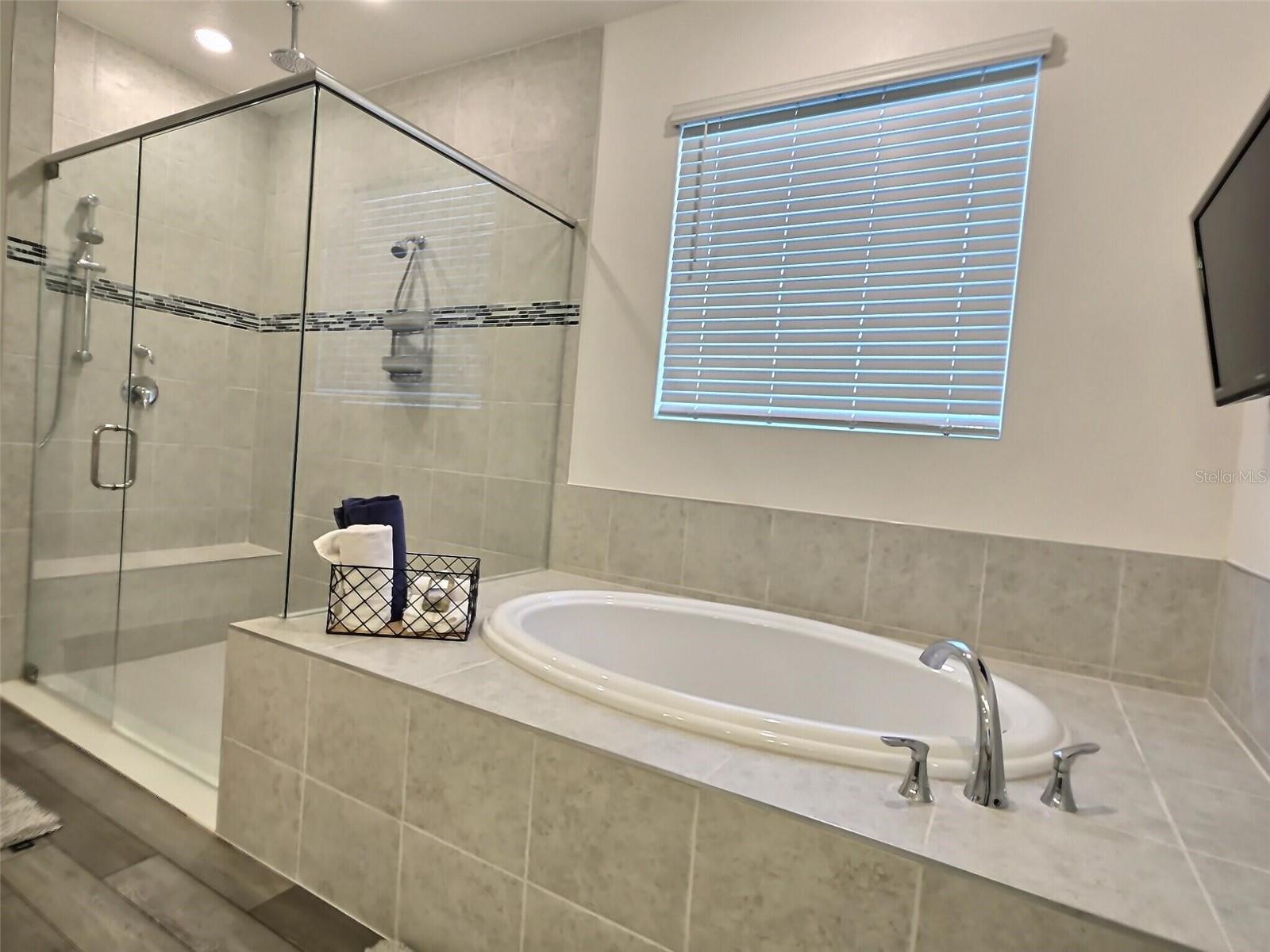 SOUTHWEST QUADRANT PH 01-04 - Residential