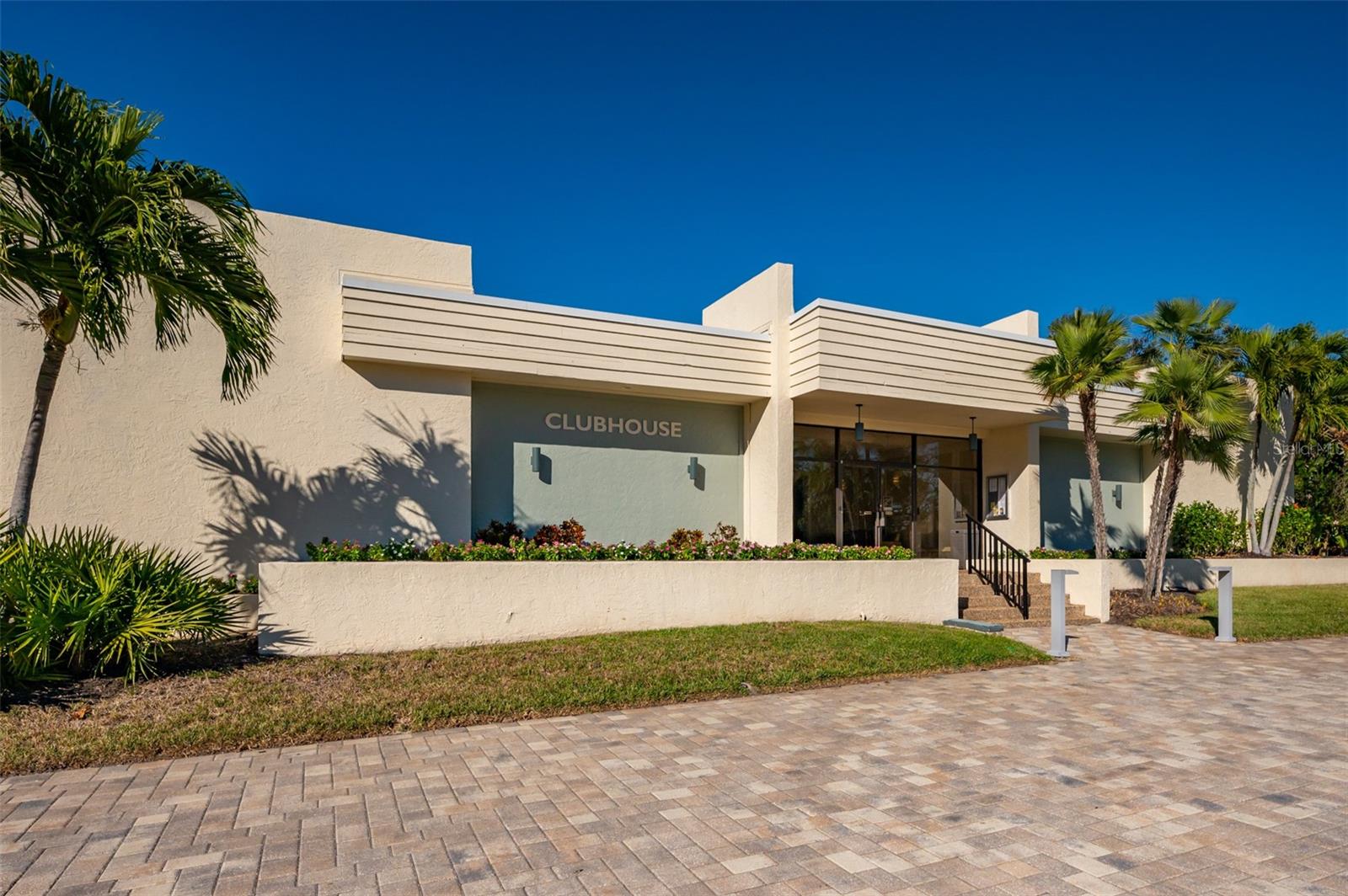 GULF & BAY CLUB PH 2 - Residential