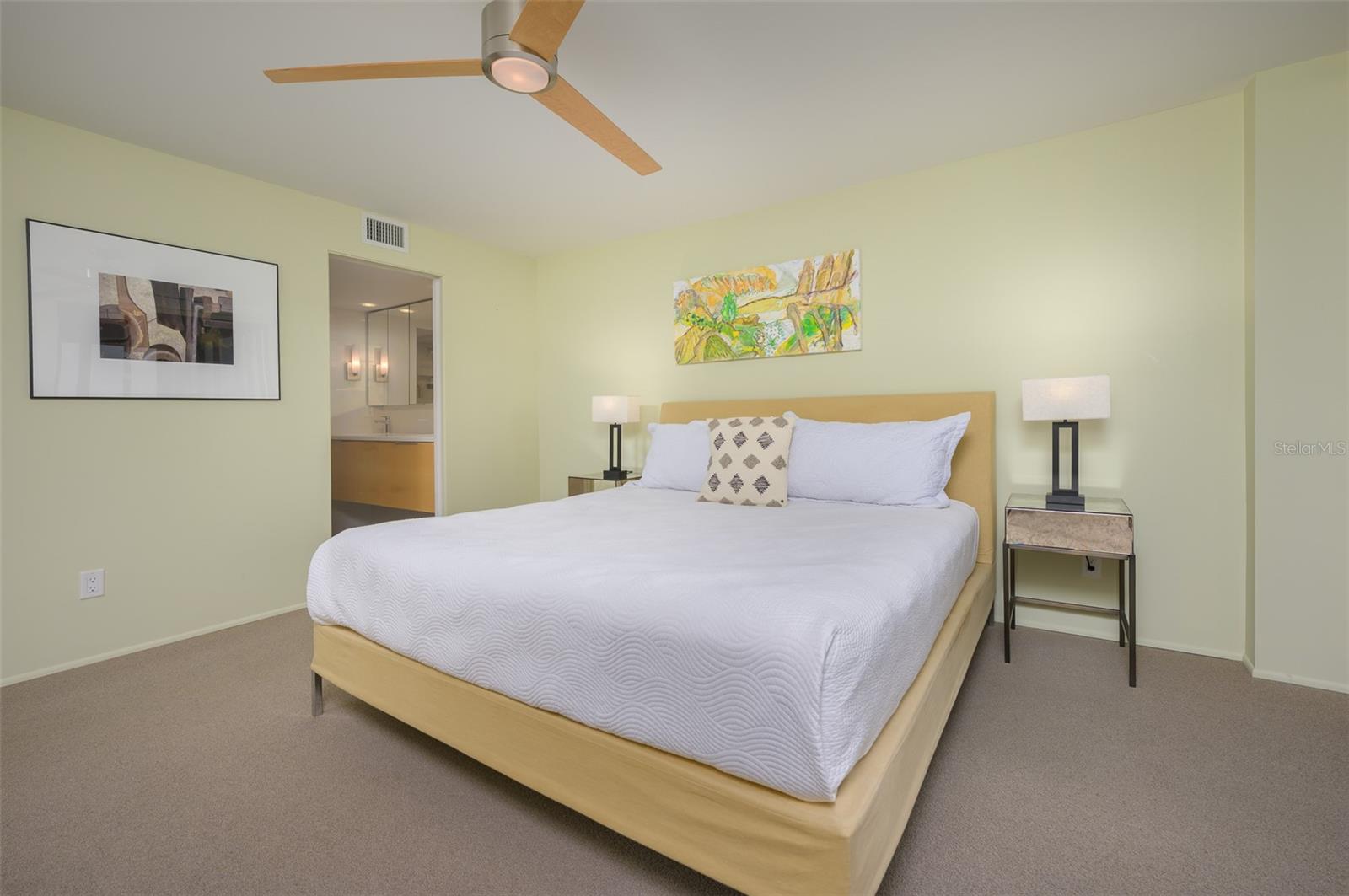 GULF & BAY CLUB PH 2 - Residential