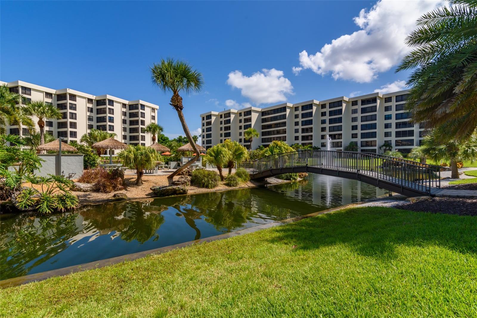 GULF & BAY CLUB PH 2 - Residential