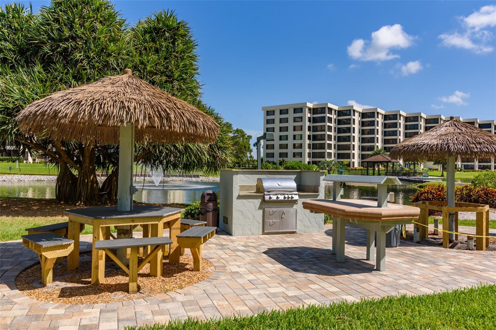 GULF & BAY CLUB PH 2 - Residential